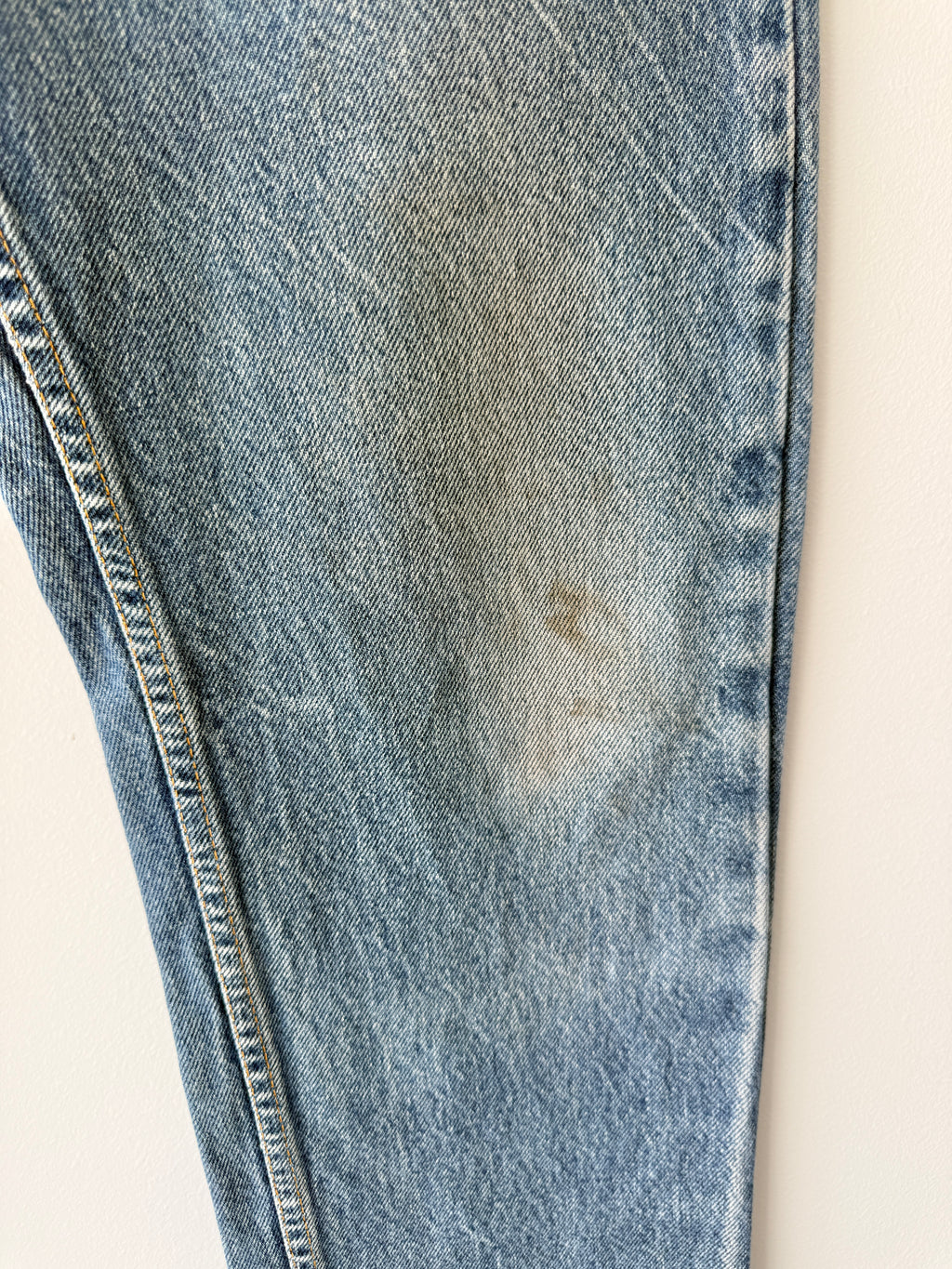 W32 L29 vintage Levis 505 31/32” measured waist dark fade blue faded  90s orange tag USA 505s
