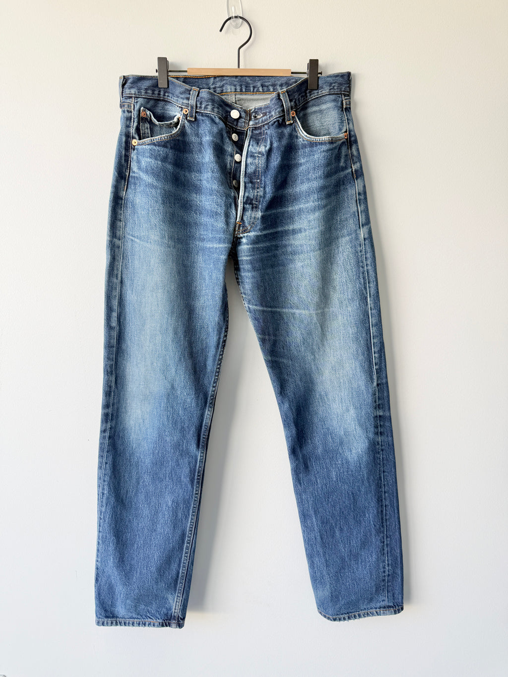 W33 L33 vintage Levis 501 dark blue 33” measured waist Y2K levis 501s
