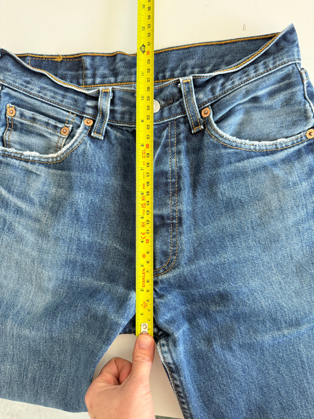 W26 L30 vintage Levis 501 25/26” measured waist dark faded blue 501s Y2K