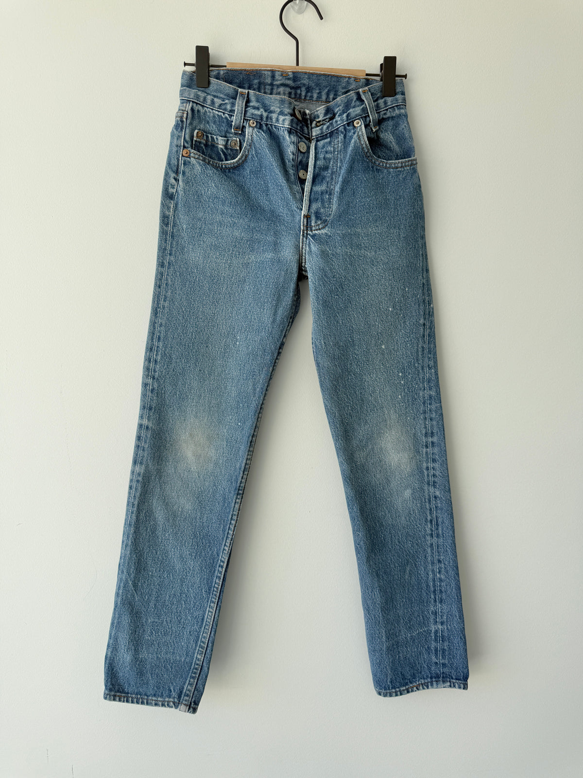 W23 L26 vintage Levis 701s 22/23” measured dark blue 701s 80s USA