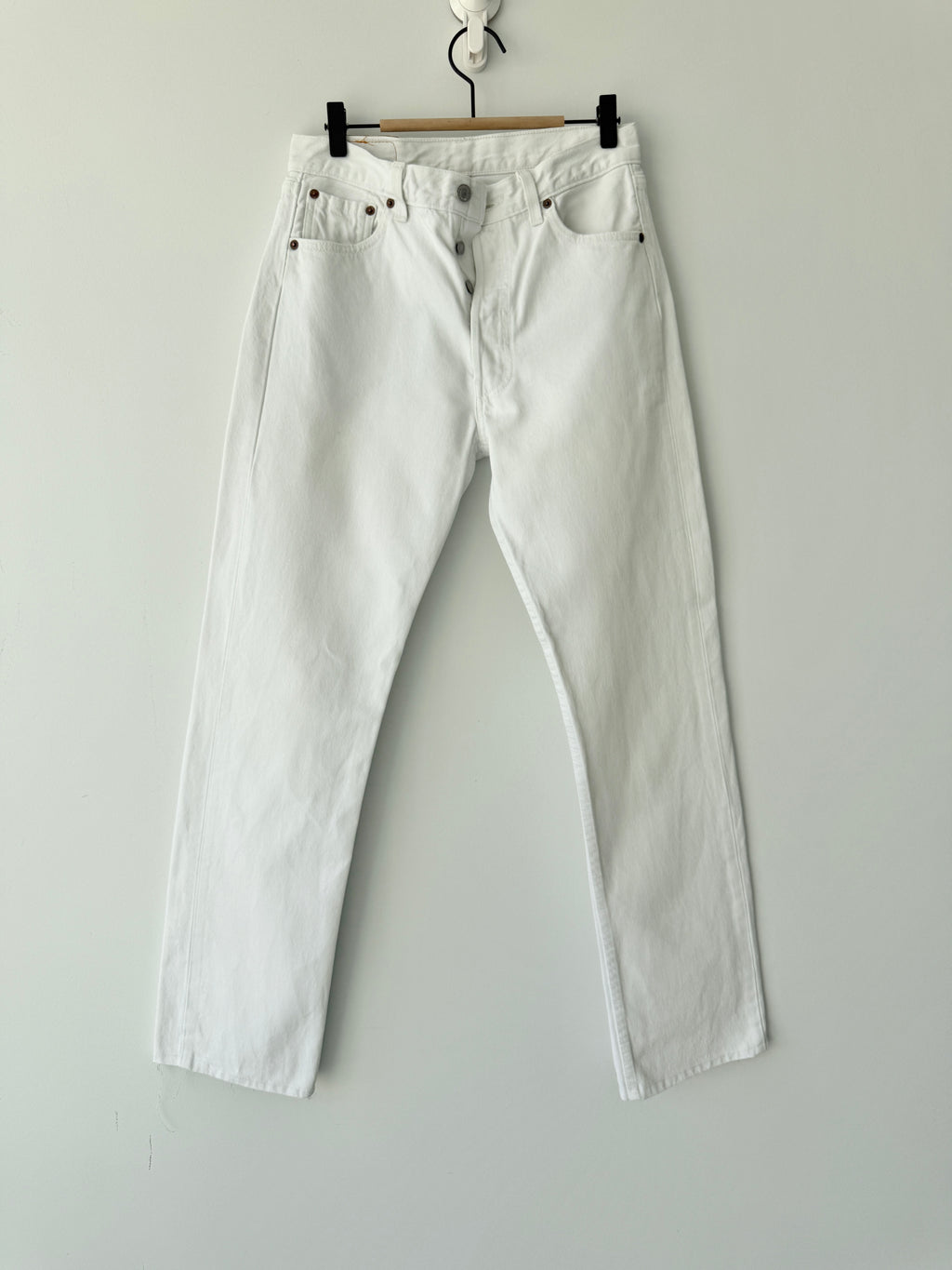 W28 L30 vintage Levis 501 27/28” measured white denim 90s Levi’s 501s USA