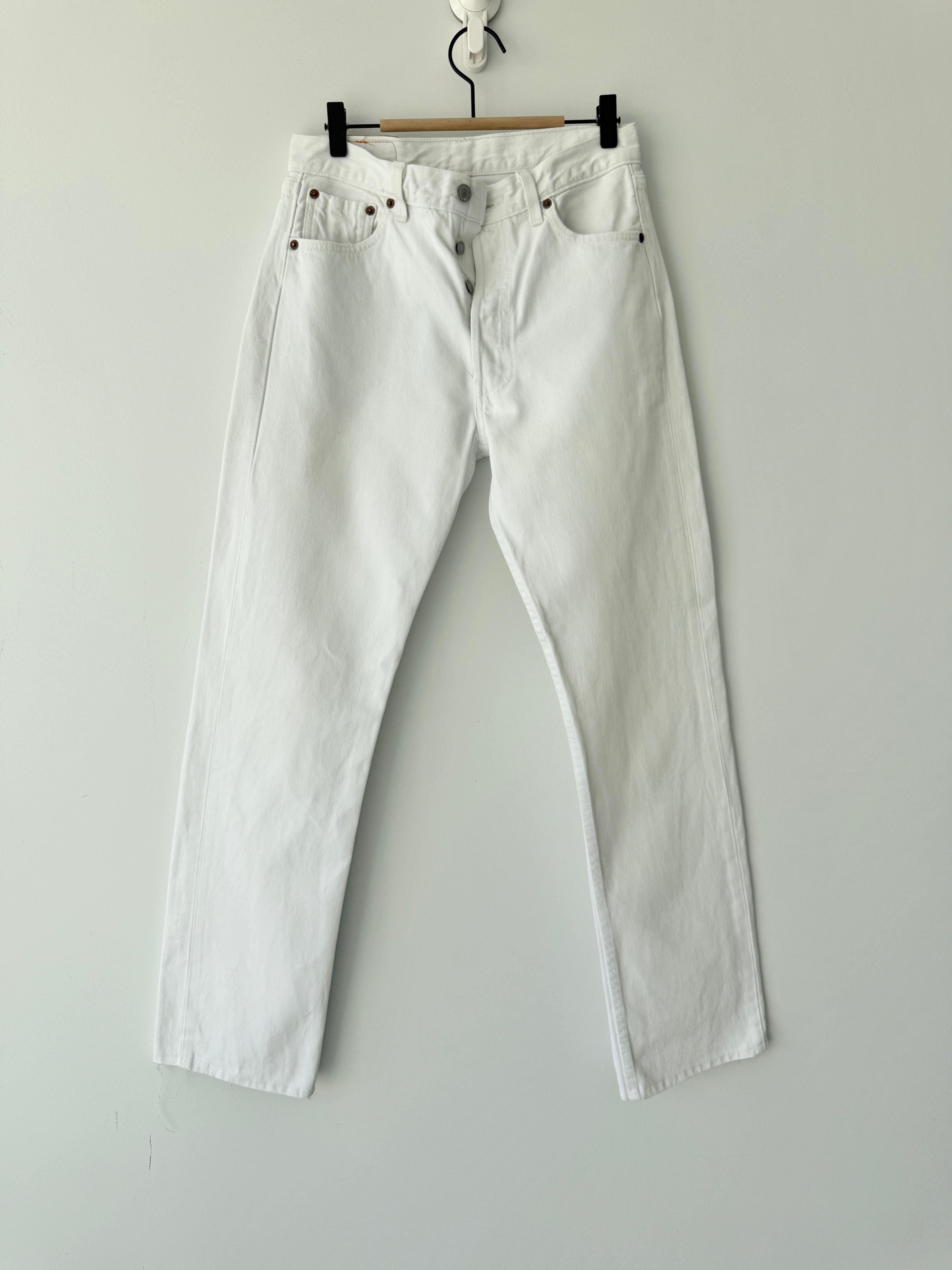 W28 L30 vintage Levis 501 27/28” measured white denim 90s Levi’s 501s USA