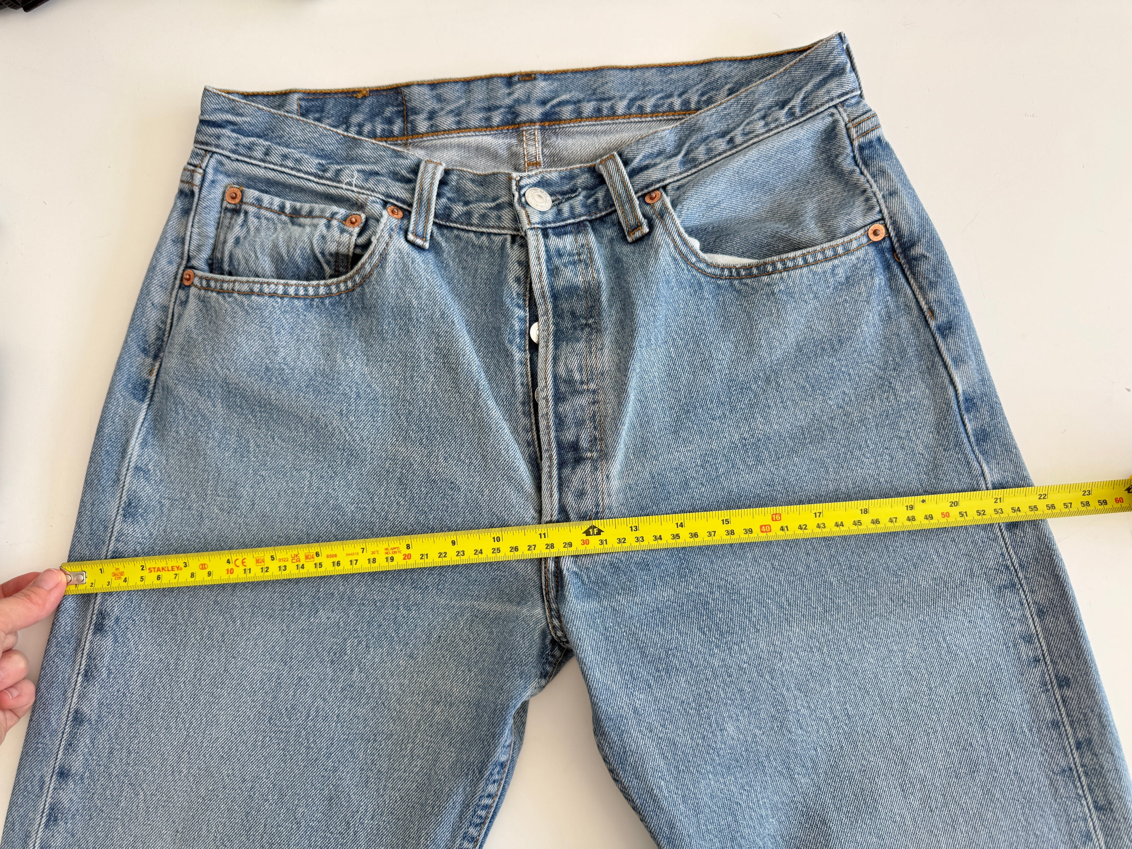 For Amanda - Soft W31 L30 vintage Levis 501 30/31” measured waist medium blue 501s Y2K