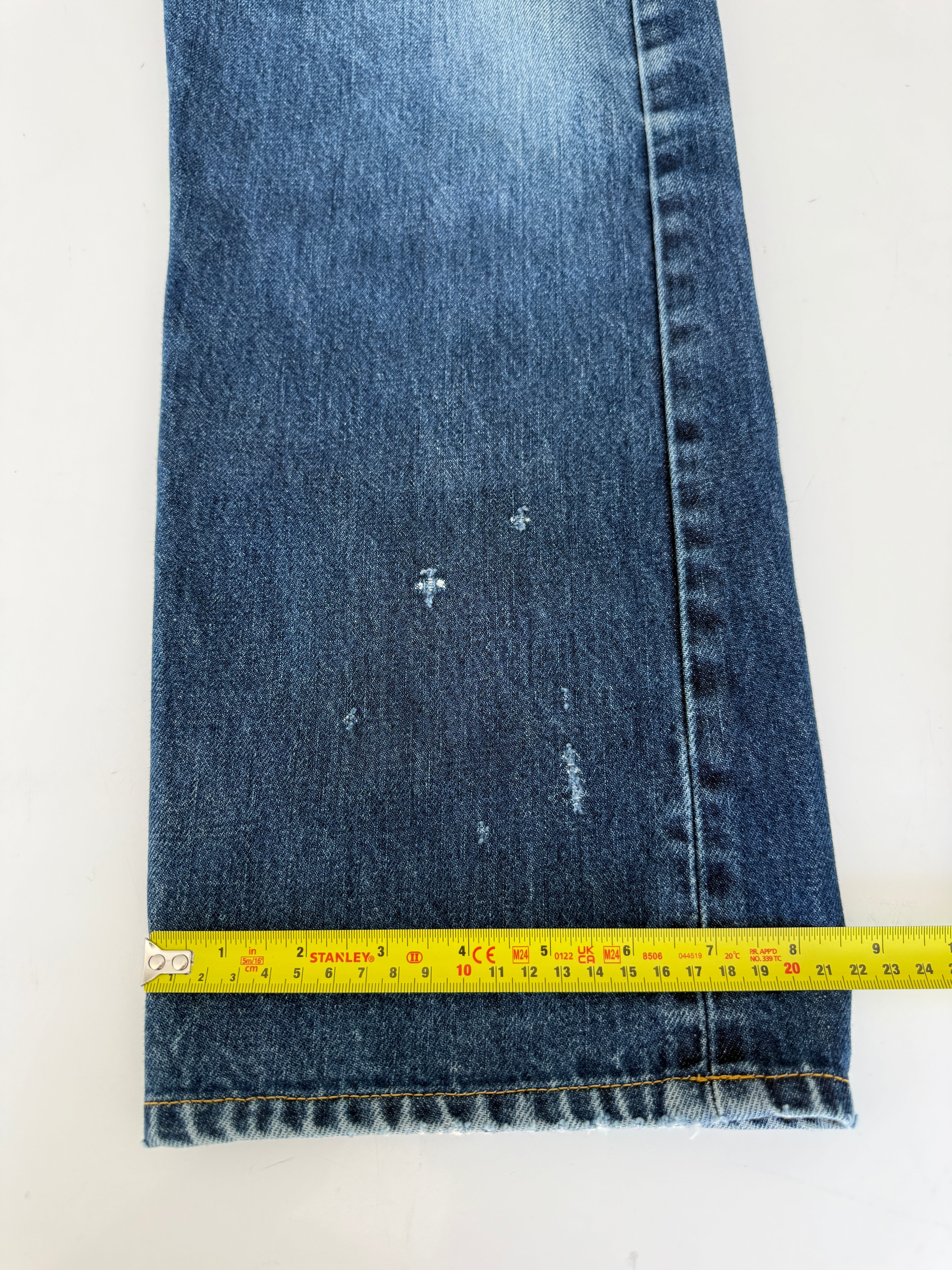W33 L29 vintage Levis 501 32-33”” measured dark indigo denim whiskers Y2K 501s