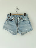 W27 Selvedge vintage Levis 501 26/27” measured waist light faded blue 70s 501s selvedge Levi’s made in USA