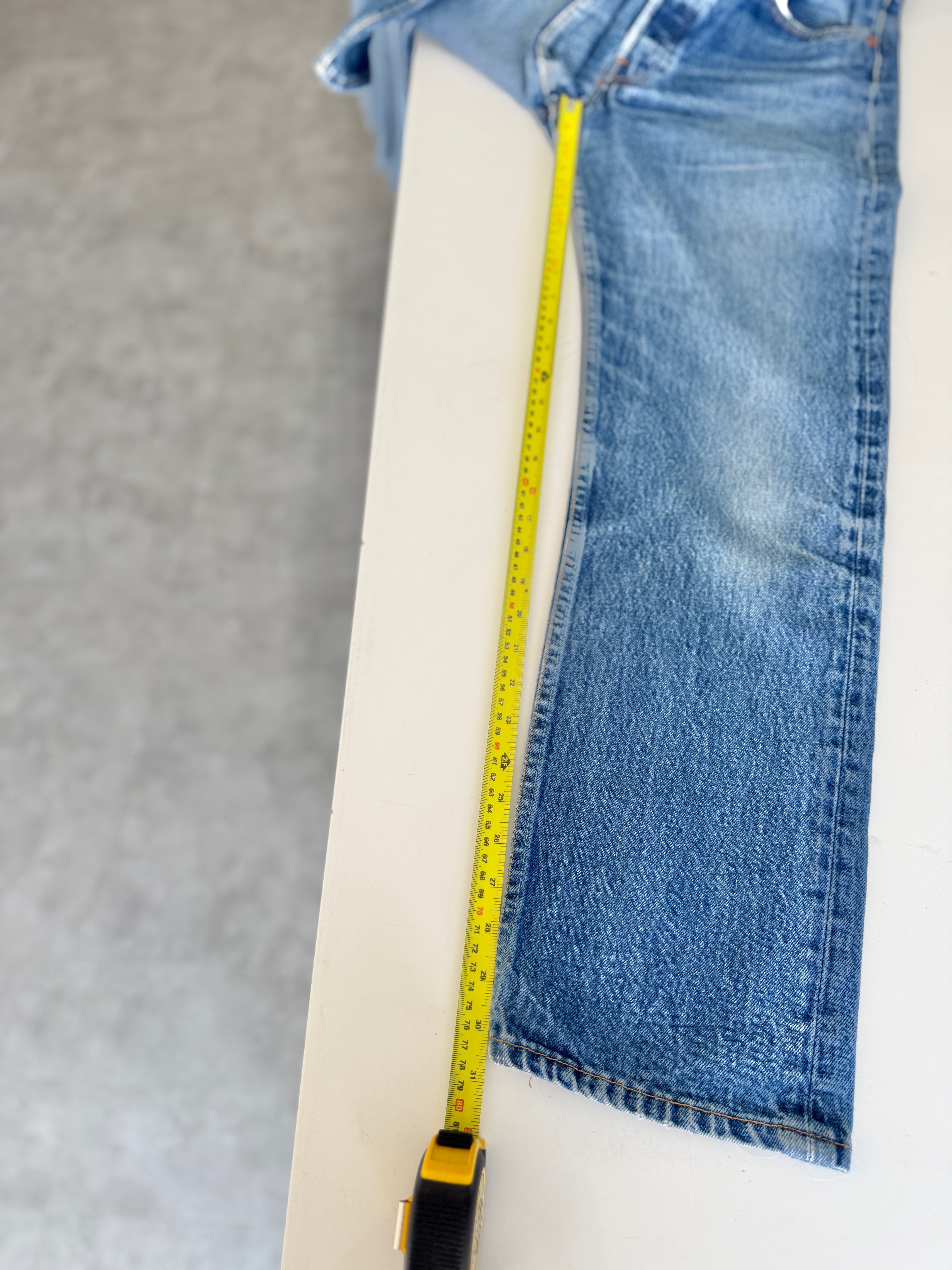 W29 L30 vintage Levis 501xx 28-29” measured dark faded blue 90s Levi’s 501s USA