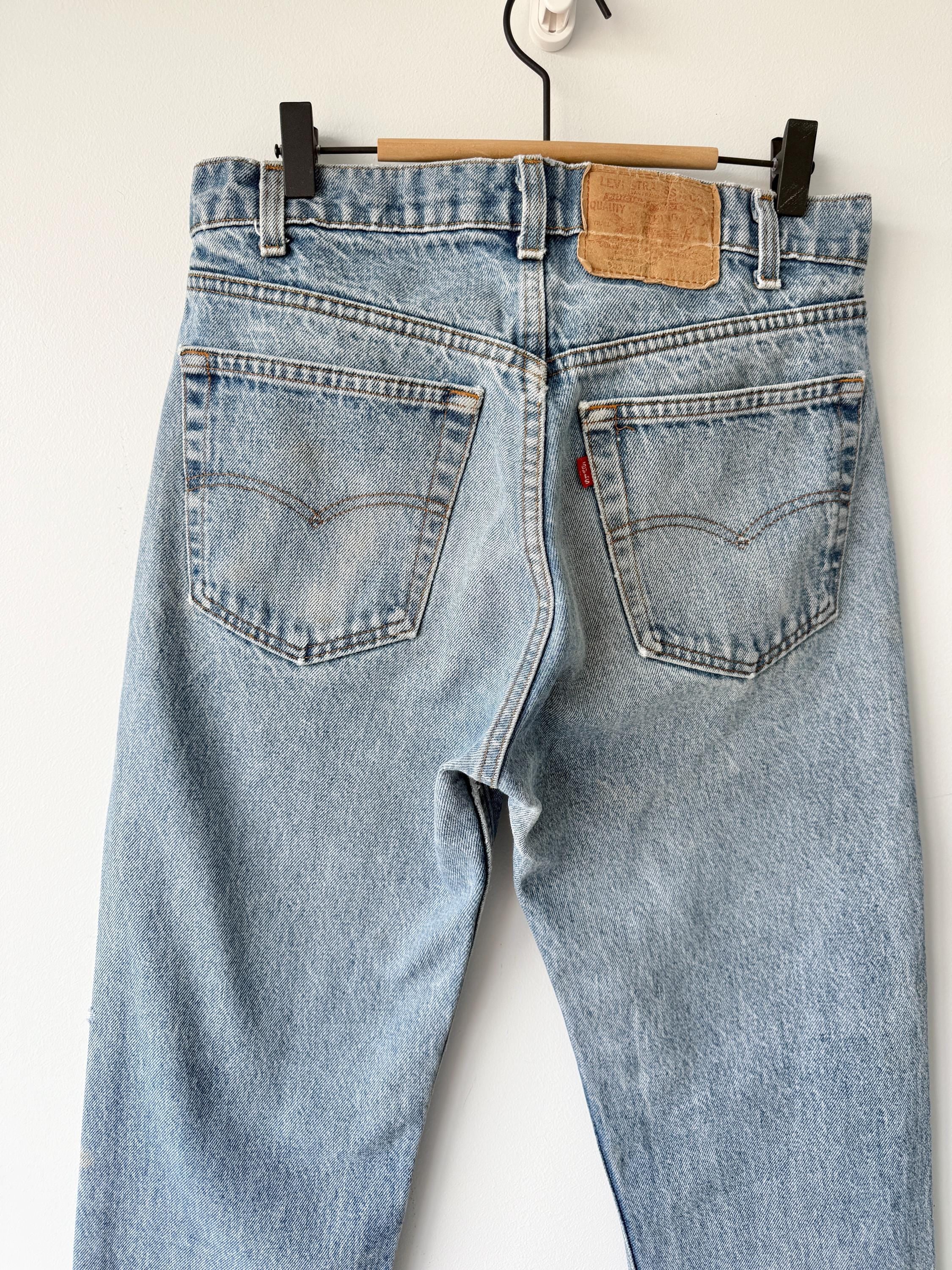 W30 L29 vintage Levis 505 29-30” measured waist faded denim made in USA 80s