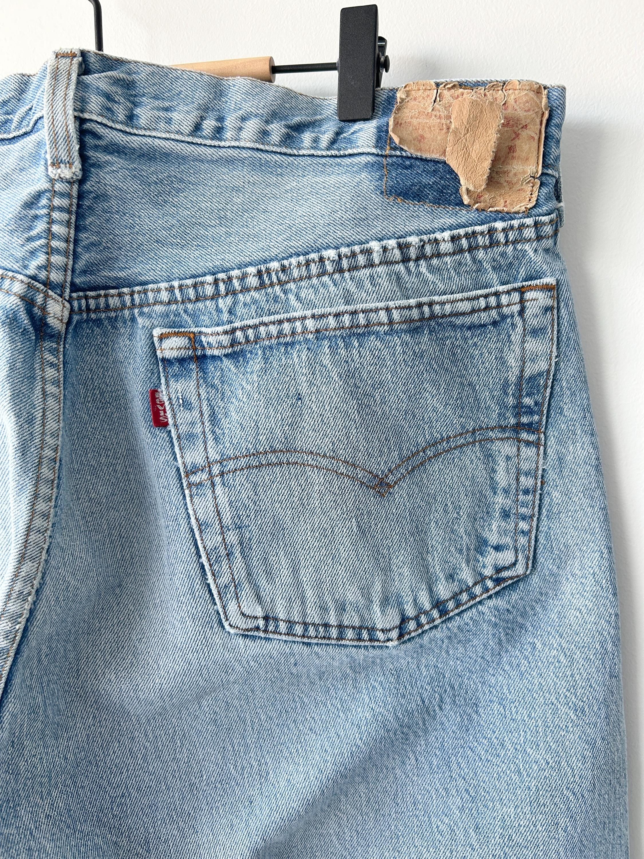 Levis 501 vintage w36 L29 Levi’s 80s faded straight leg jeans made in USA 501 vintage 501 35”/36” waist decuk