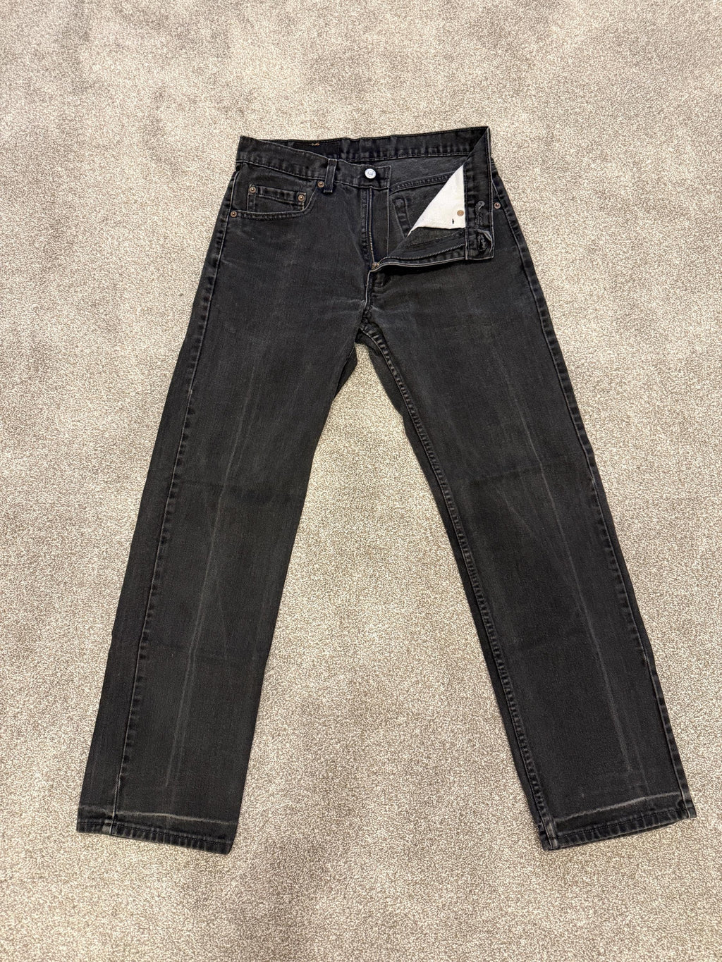 w31 L29 Levis 505 vintage black faded black grey made in 90s Canada  straight leg jeans 505 vintage 30”/31” waist
