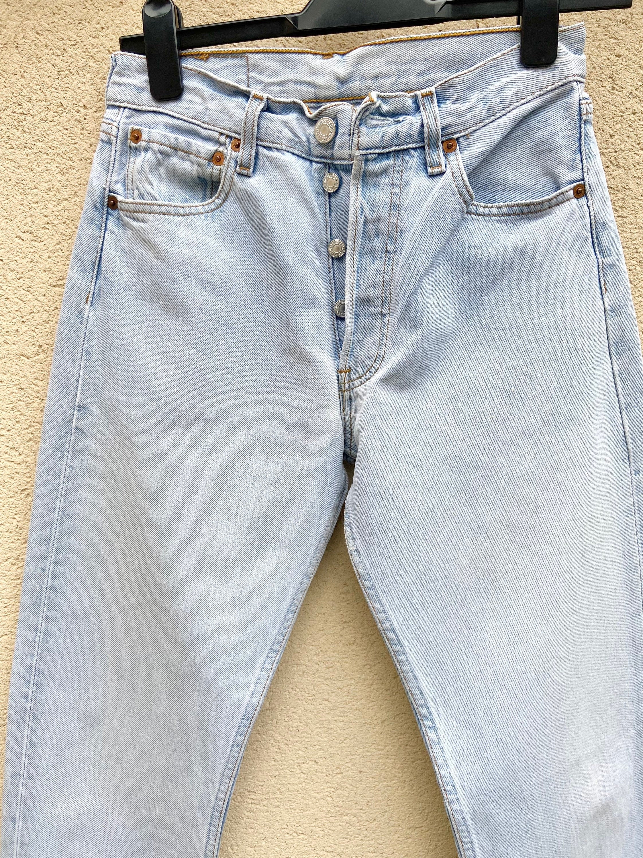 Vintage Levi’s 501 w26” L33”  1998