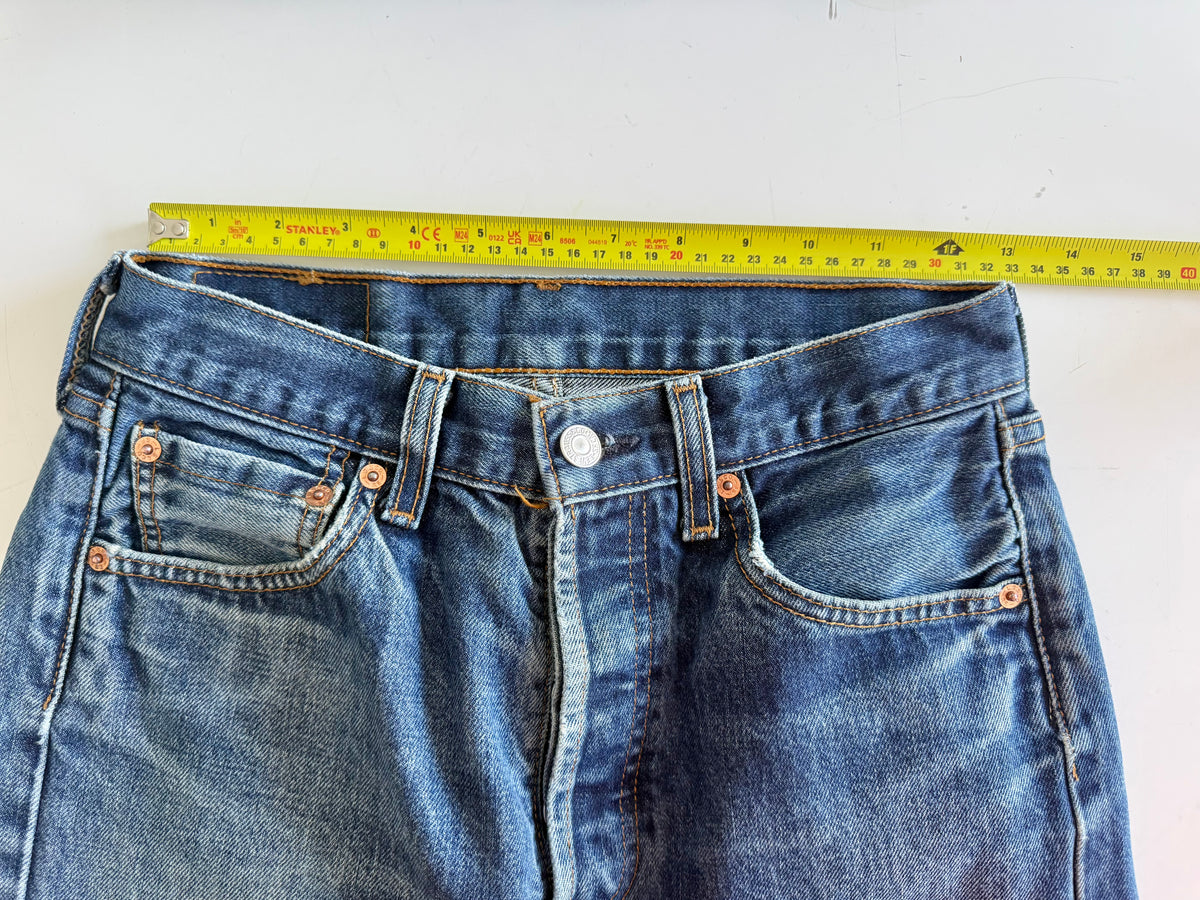 W27 L30 vintage Levis 501 dark blue 25/27” measured waist Y2K levis 501s