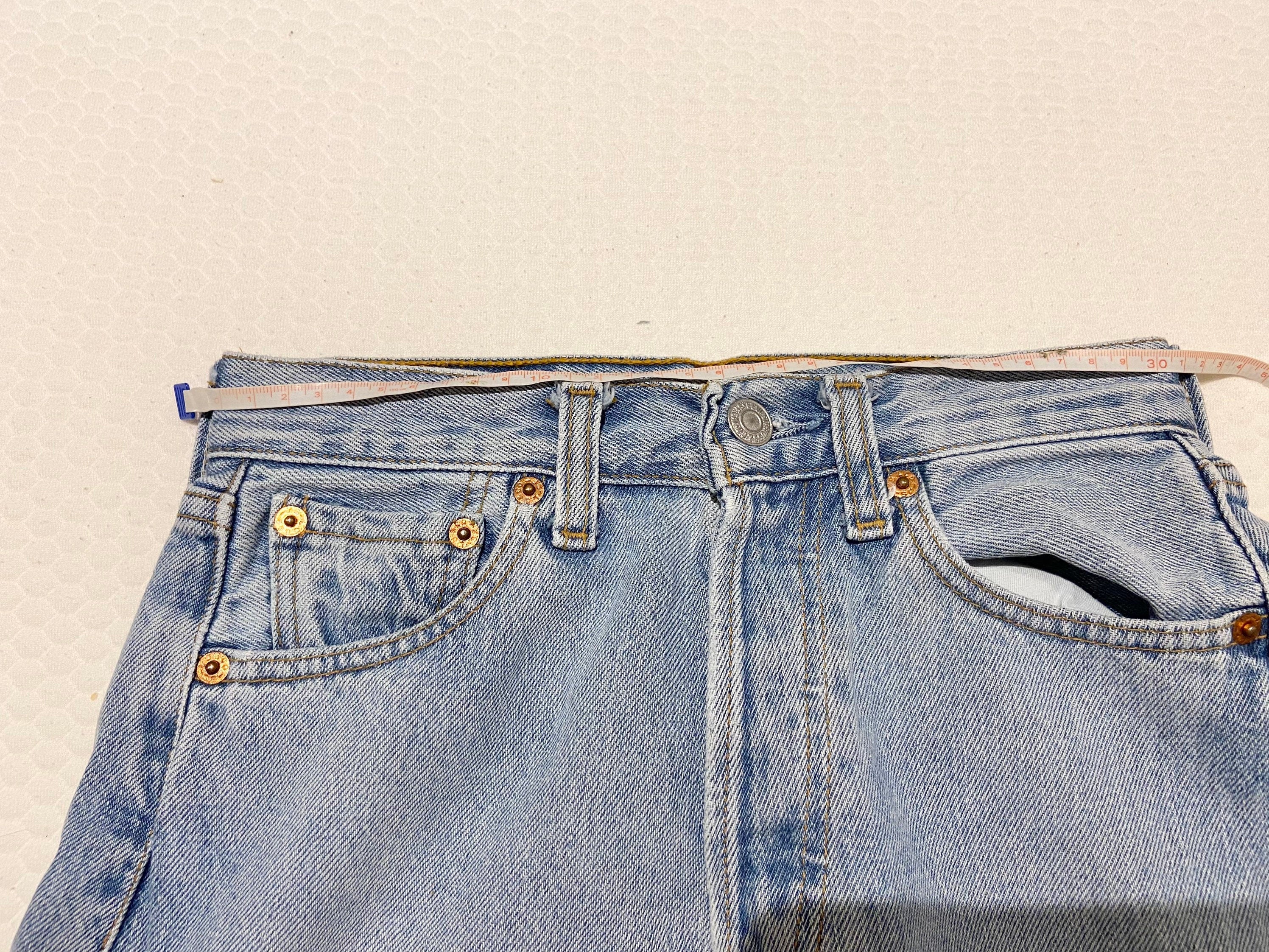 w24 l30 501 vintage Levi’s made in Spain 90s
