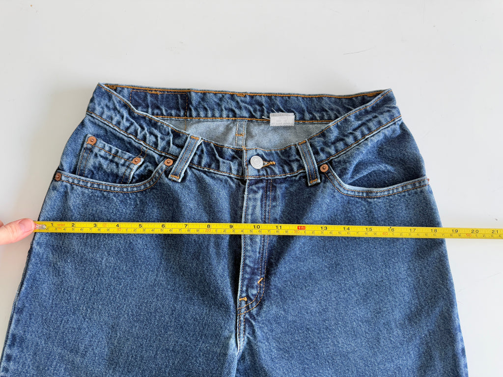 W28 L25 vintage Levis 517 28” measured dark blue 90s Levi’s 517s