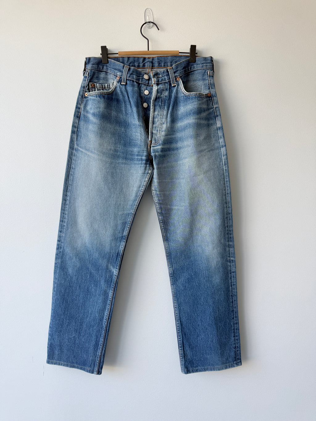 W31 L30 vintage Levis 501 30/31” measured waist dark faded 501s late 80s 90s denim