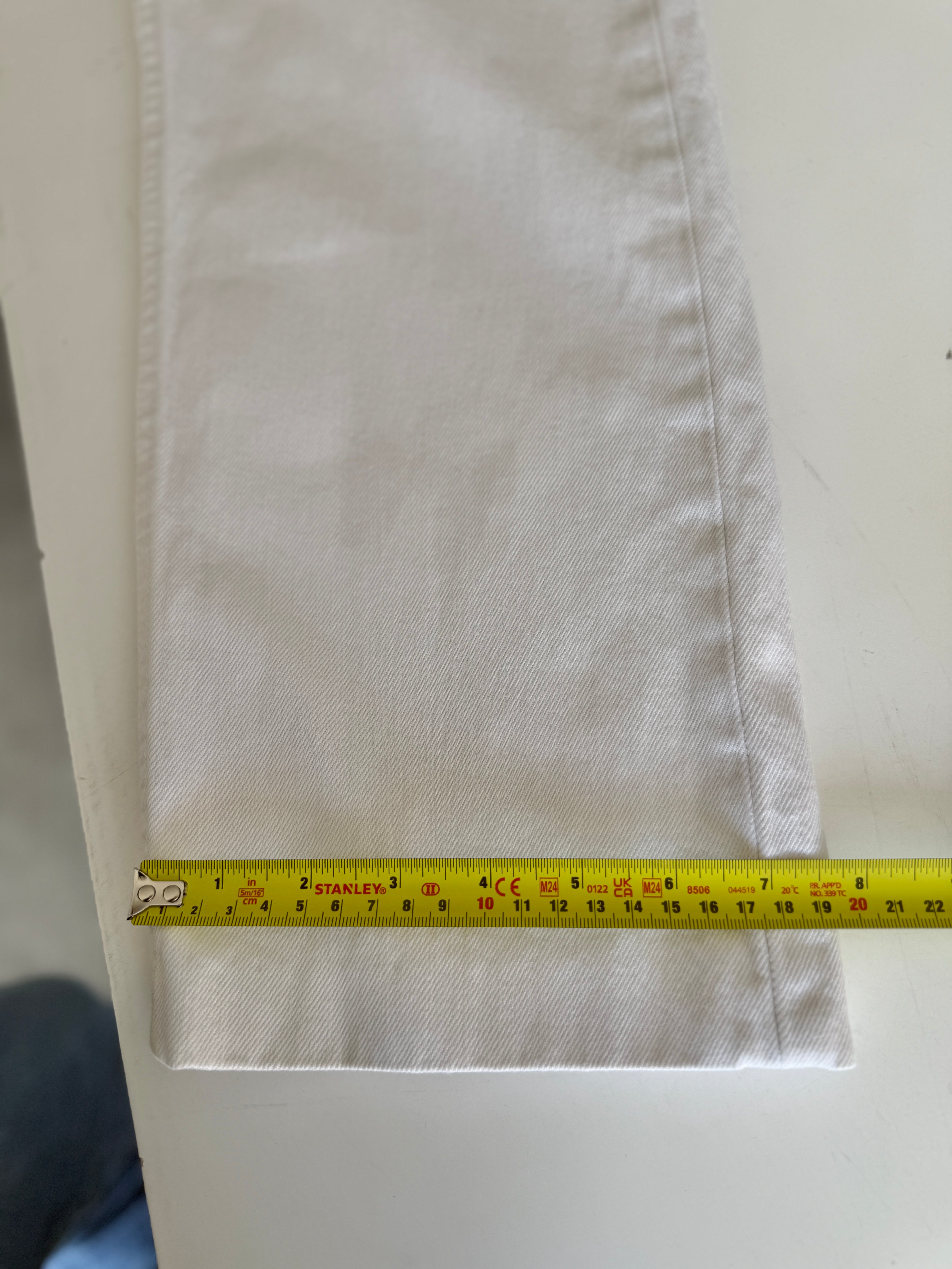 W29 L27 vintage Levis 501 28-29”” measured white denim 90s 501s