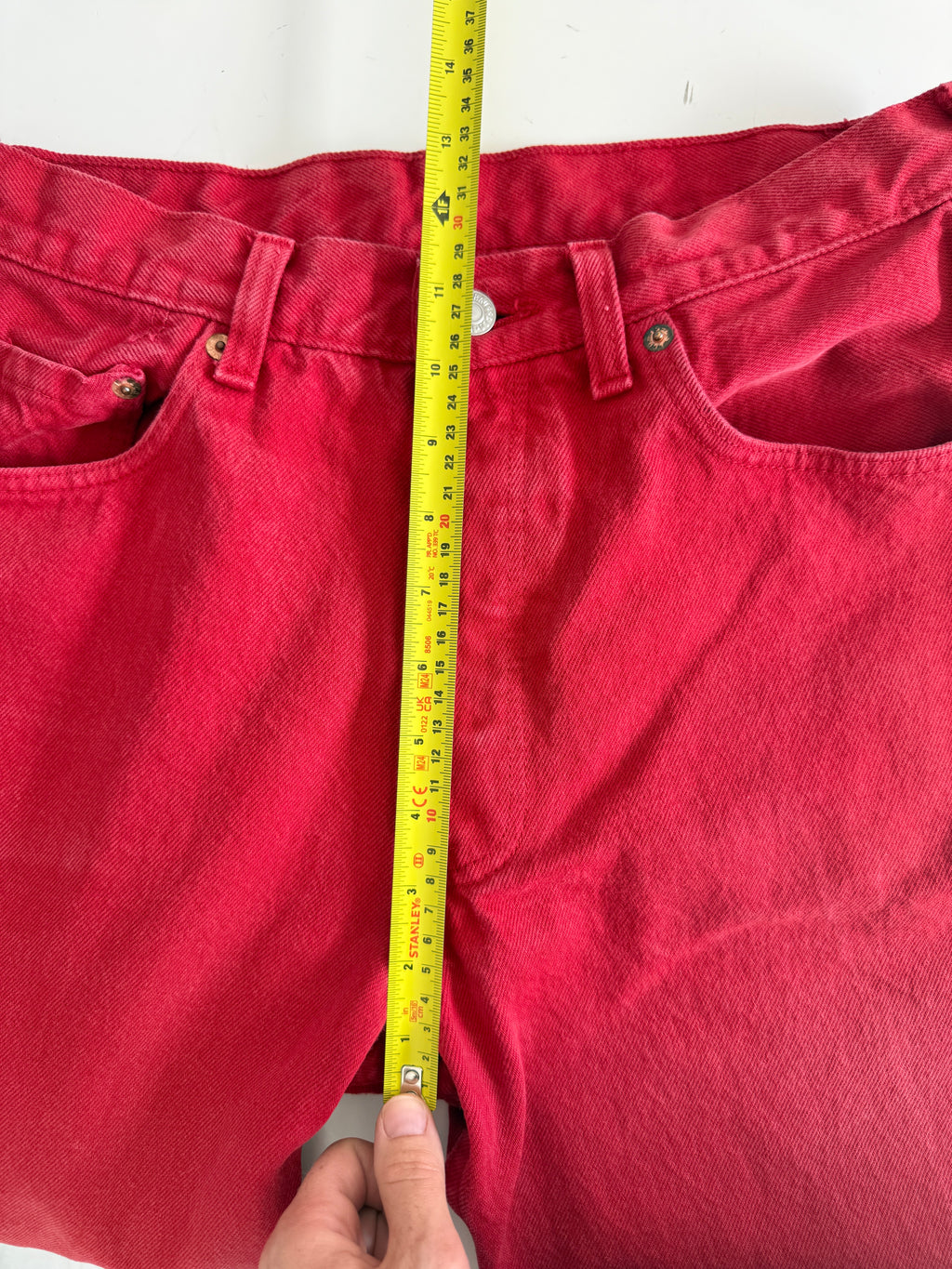 W29 L32 vintage Levis 501 28/29” measured waist red 90s 501s