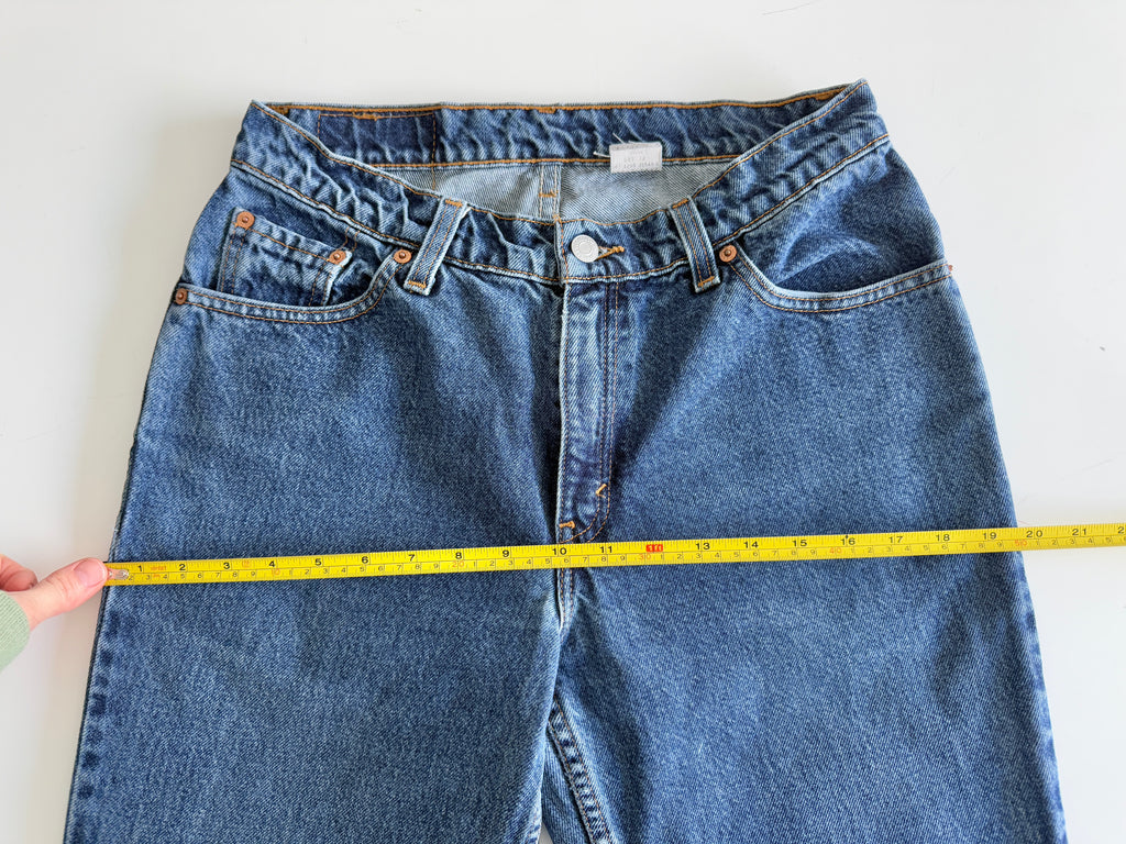 W28 L25 vintage Levis 517 28” measured dark blue 90s Levi’s 517s