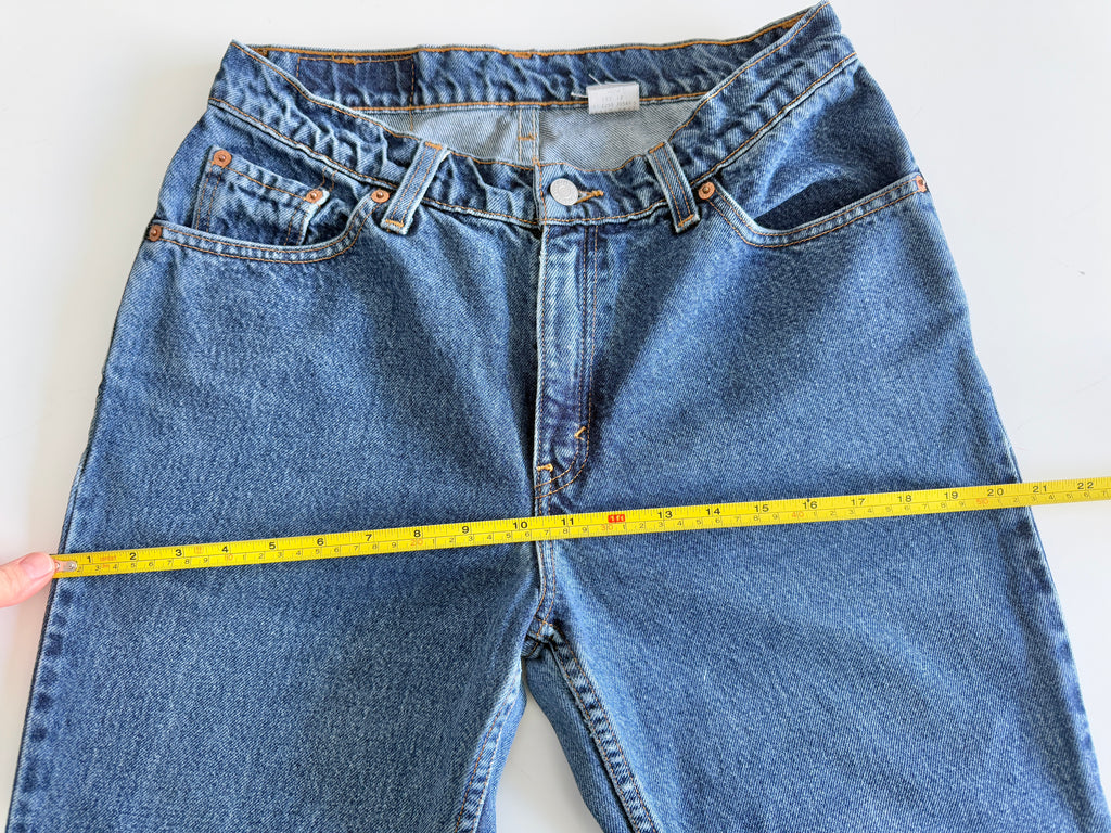 W28 L25 vintage Levis 517 28” measured dark blue 90s Levi’s 517s