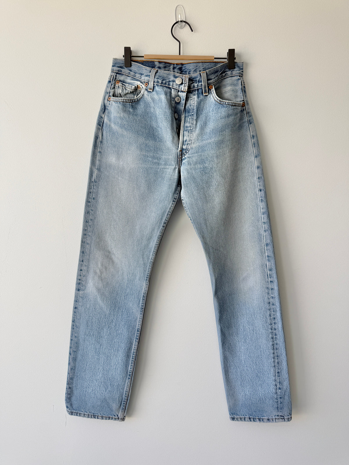W29 L31 vintage Levis 501 28/29” measured fade light denim USA 501s Y2K