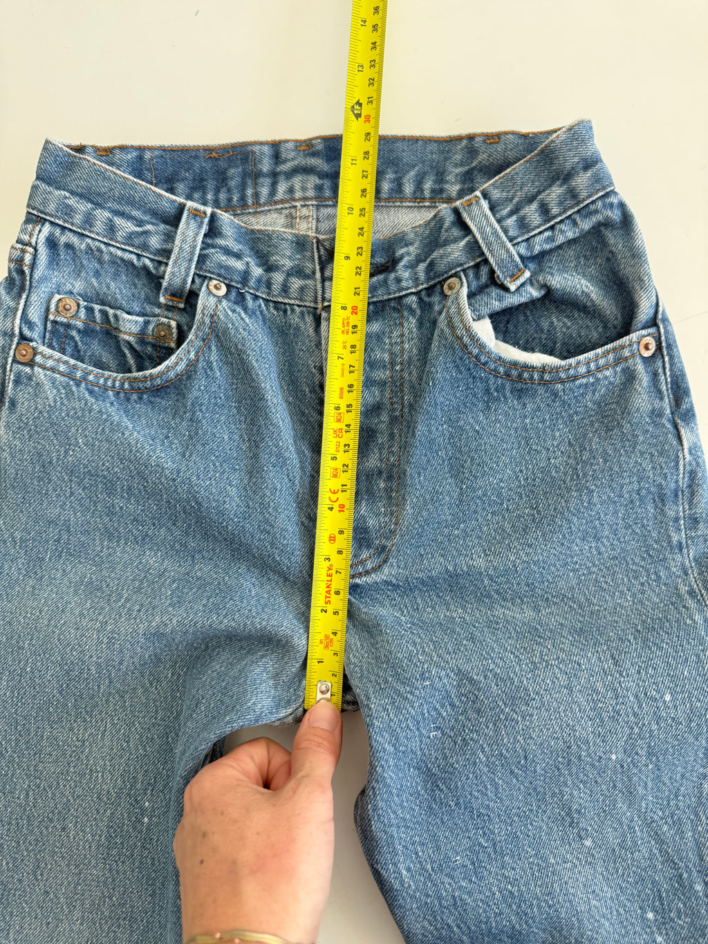 W23 L26 vintage Levis 701s 22/23” measured dark blue 701s 80s USA