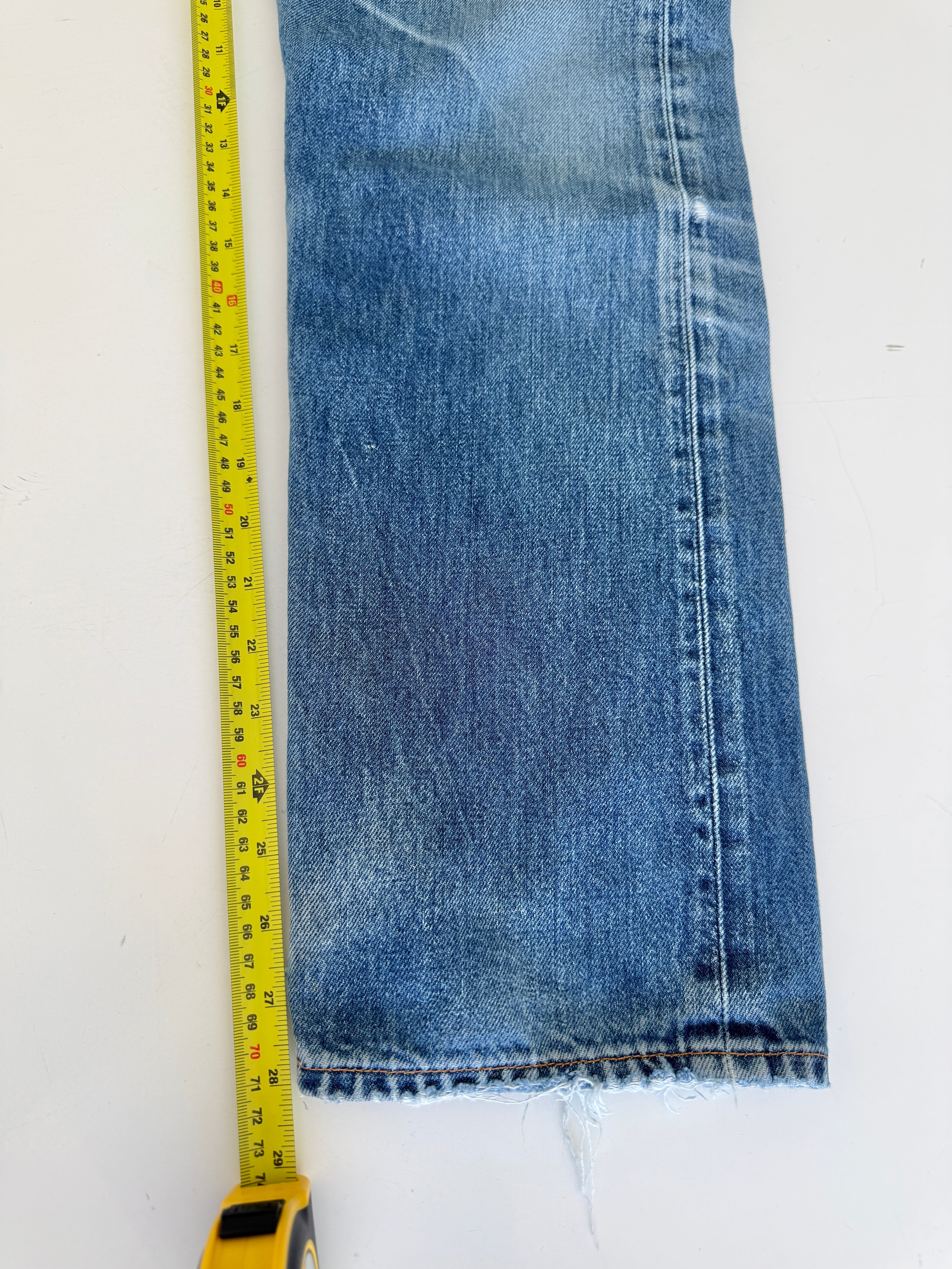 Soft W29 L28 vintage Levis 501 28/29” measured indigo dark blue faded denim Y2K Levi’s 501s