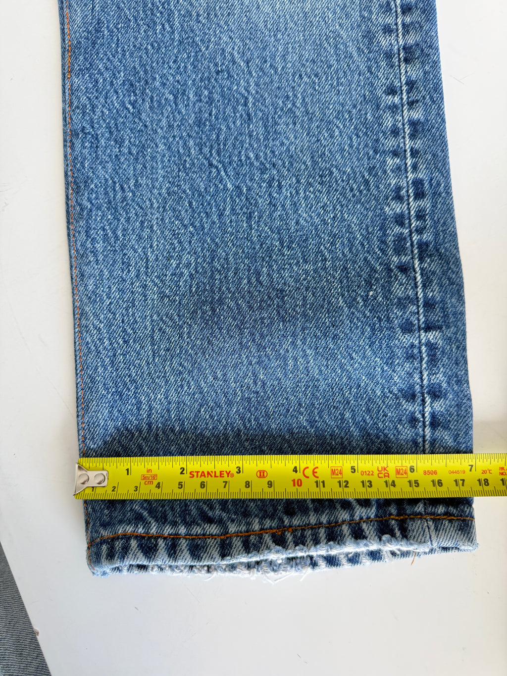 W30 L27 vintage Levis 501 29/30” dark blue faded Levi’s 501s USA 80s collectors addition
