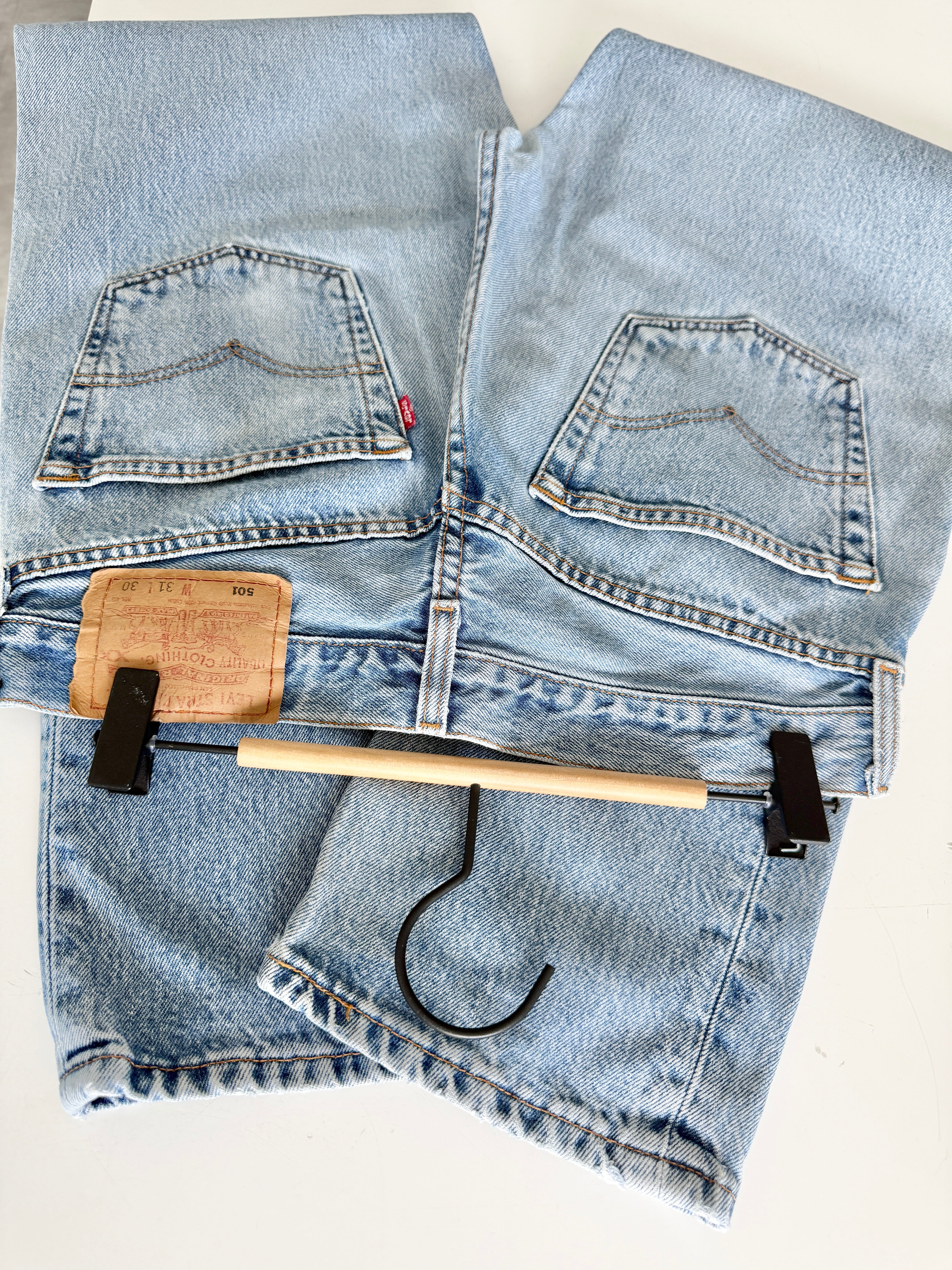 W29 L29 vintage Levis 501 29” light blue Levi’s 501s Y2K