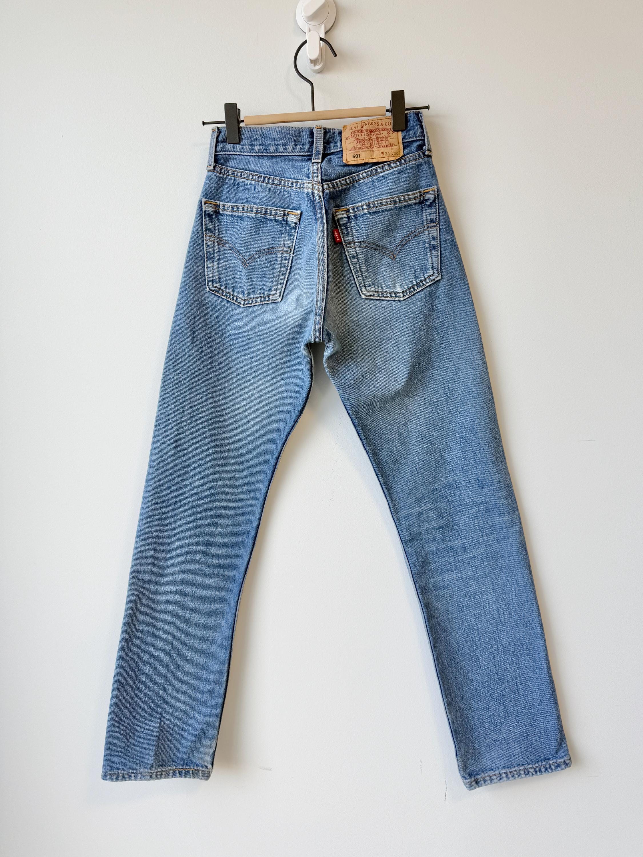 Levis 501 vintage w23 L29 medium blue 501s made 90s straight leg jeans 501 22”/23” waist (febuk)