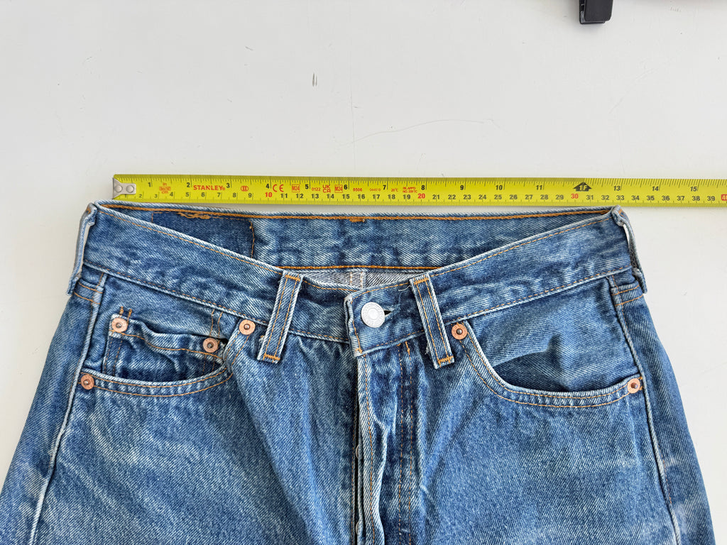 W27 L29 vintage Levis 501s 26/27” darker faded blue Levi’s 501s faded whiskers