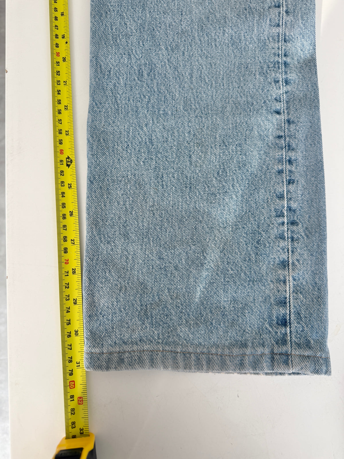 W34 L31 vintage Levis 501 light blue faded  33/34” measured waist 90s 501s
