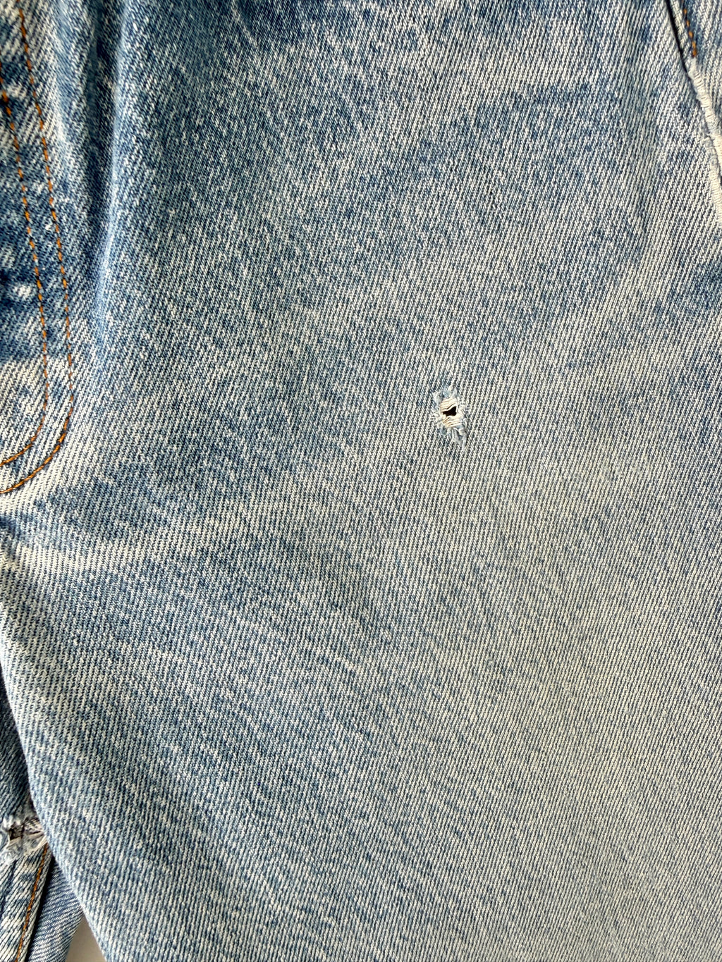Distressed W26 L30 vintage Levis 701 0117 25/26” measured waist dark faded 80s 701 0117