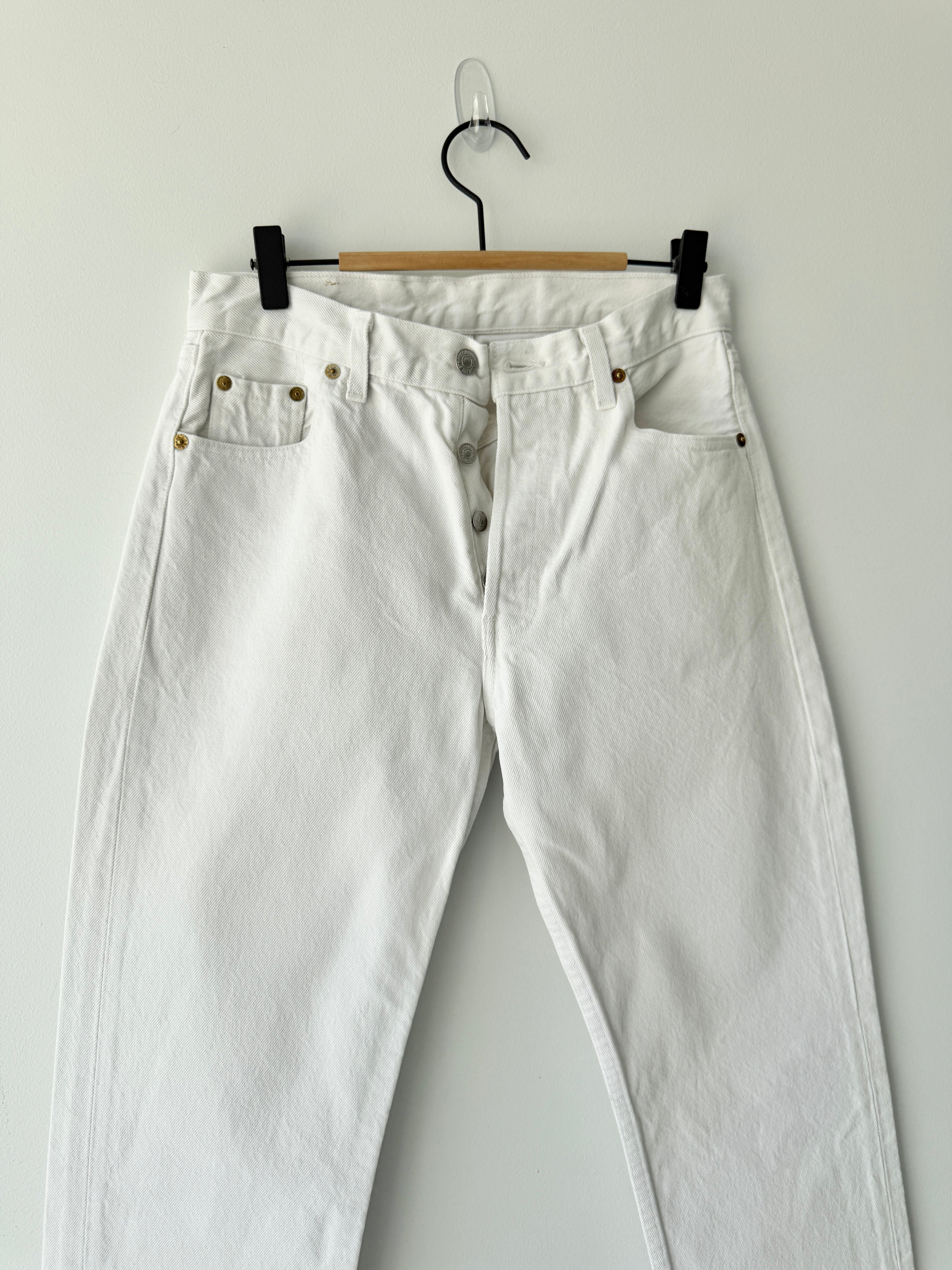 W28 L30 white vintage Levis 501 27/28” measured waist white 90s/80s 501s