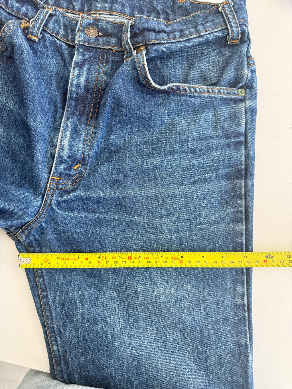 W31 L29 vintage Levis 630 30/31” measured waist dark faded blue 630s 80s   Orange tab