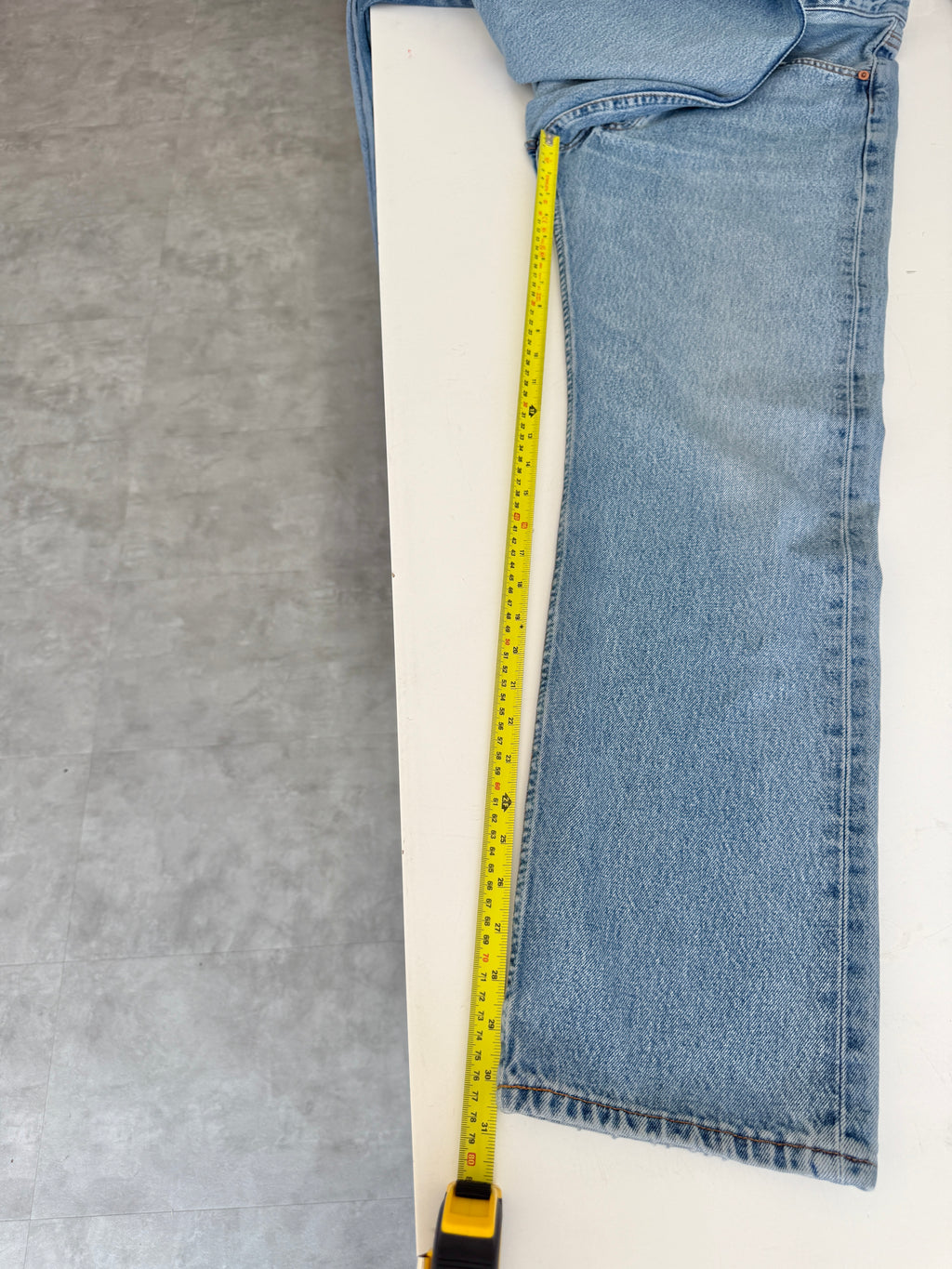 For Amanda - Soft W31 L30 vintage Levis 501 30/31” measured waist medium blue 501s Y2K