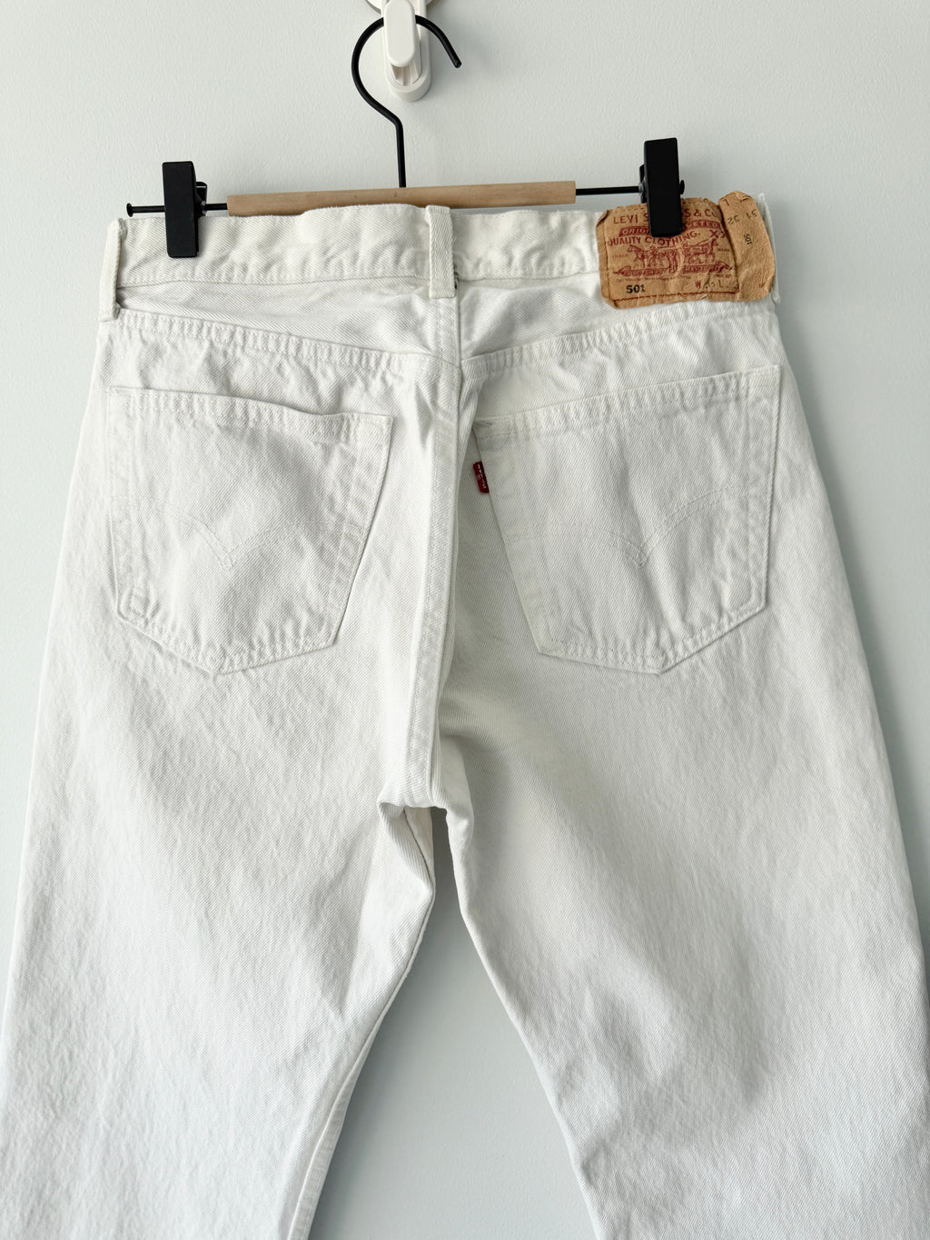 W29 L27 vintage Levis 501 28-29” measured unique white denim 90’s 501s