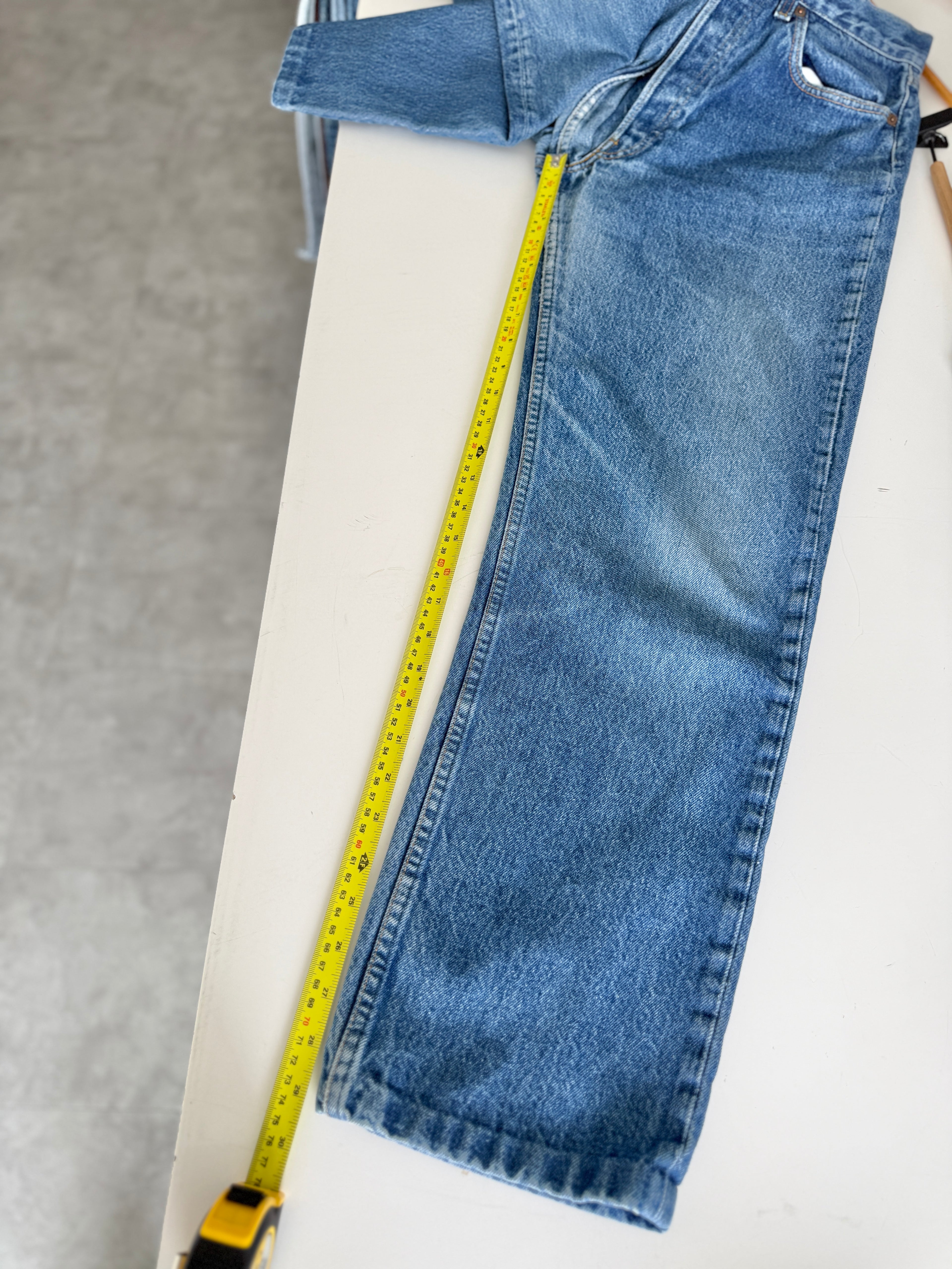 W31 L29 vintage Levis 501 29/31” measured raw blue denim faded blue 80’s levi’s 501s