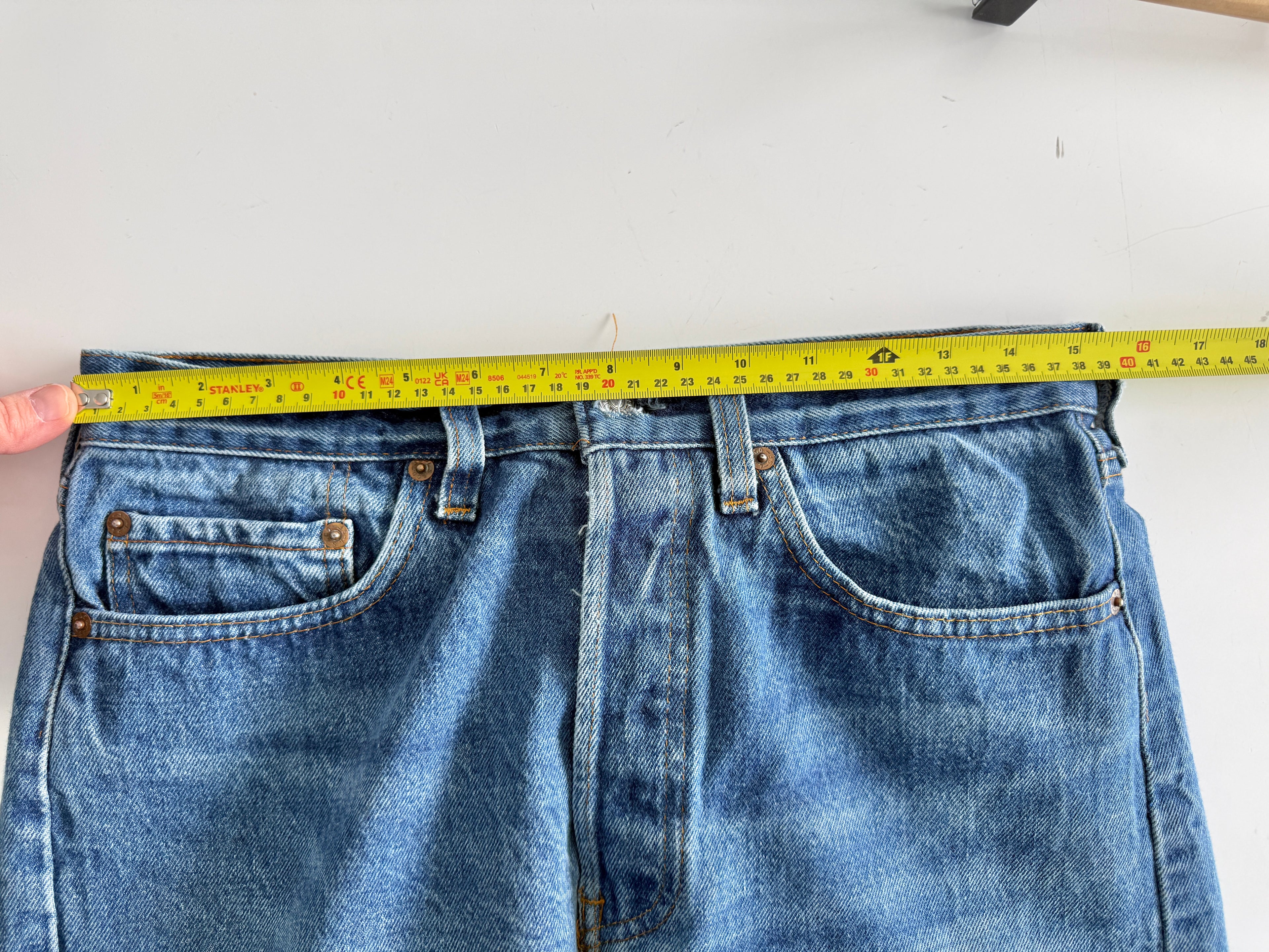 W30 L30 vintage Levis 501 29/30” measured dark faded blue 80sUSA Levi’s 501s