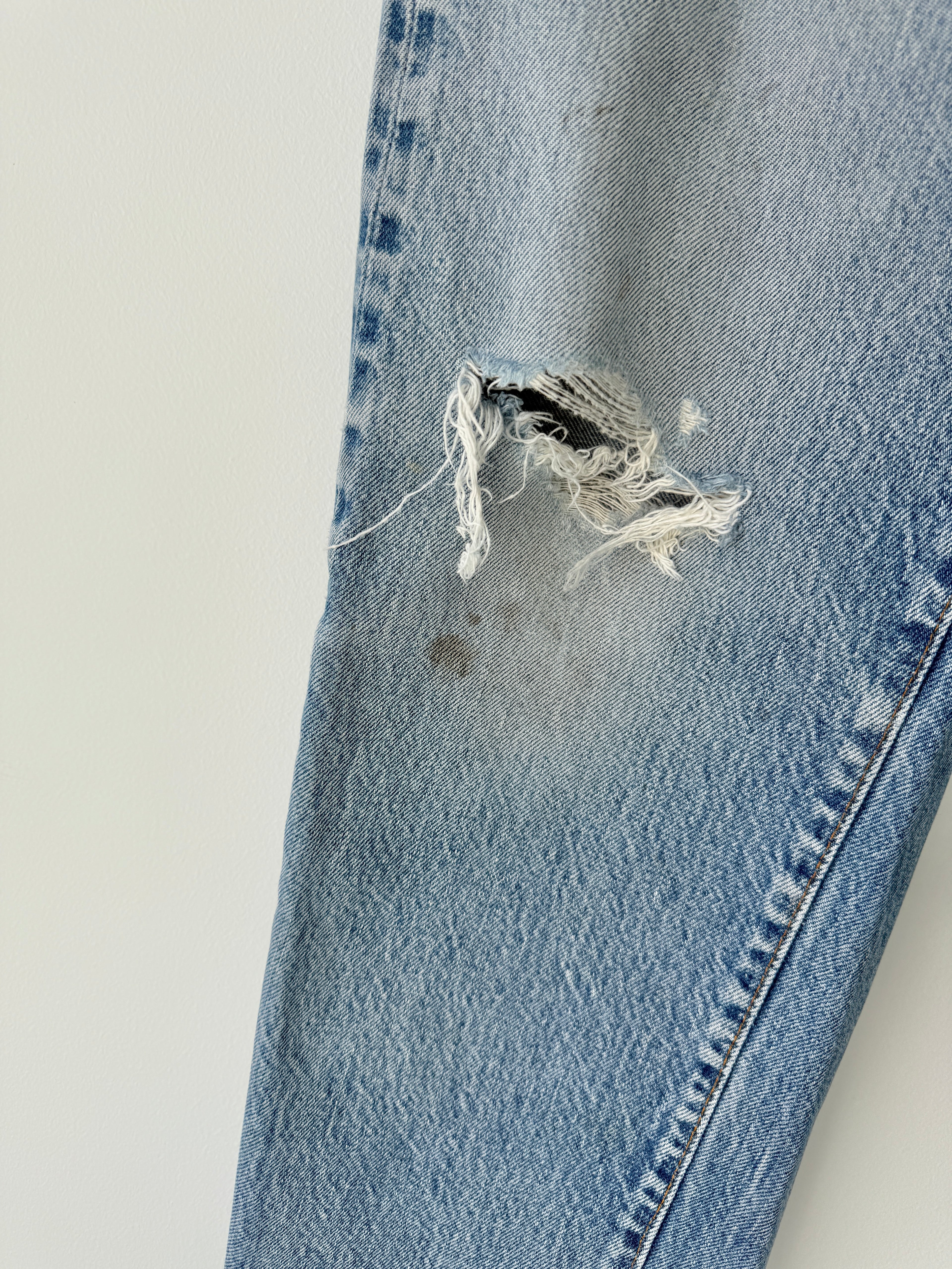 W32 L31 selvedge vintage Levis 501 31/32” measured light blue denim 70s Levi’s 501s USA