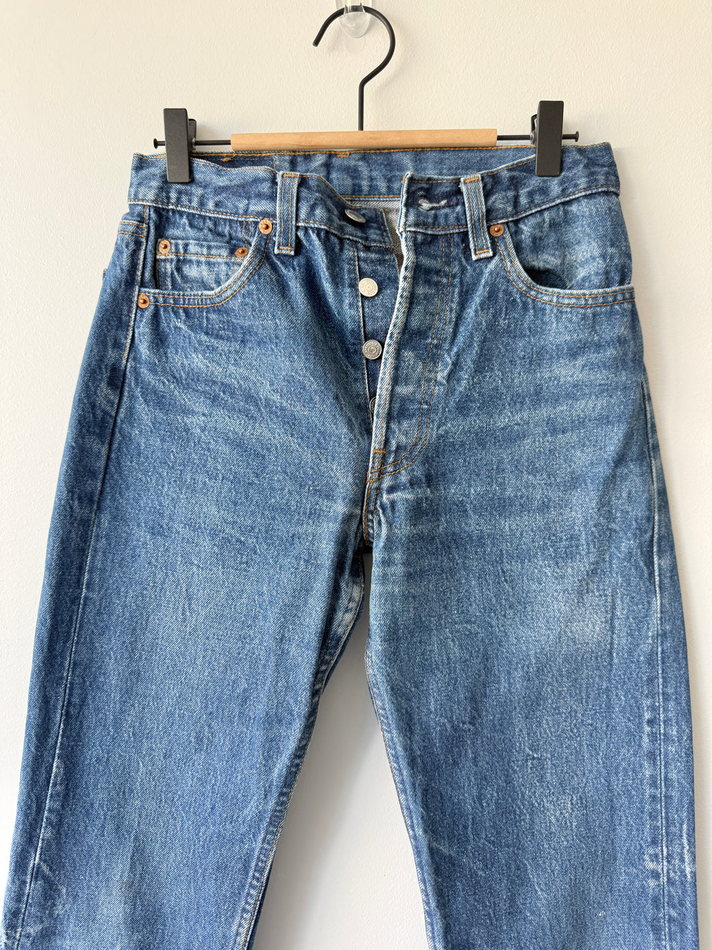W26 L27 vintage Levis 501 25/26” measured raw blue 80s USA 501s slim hips