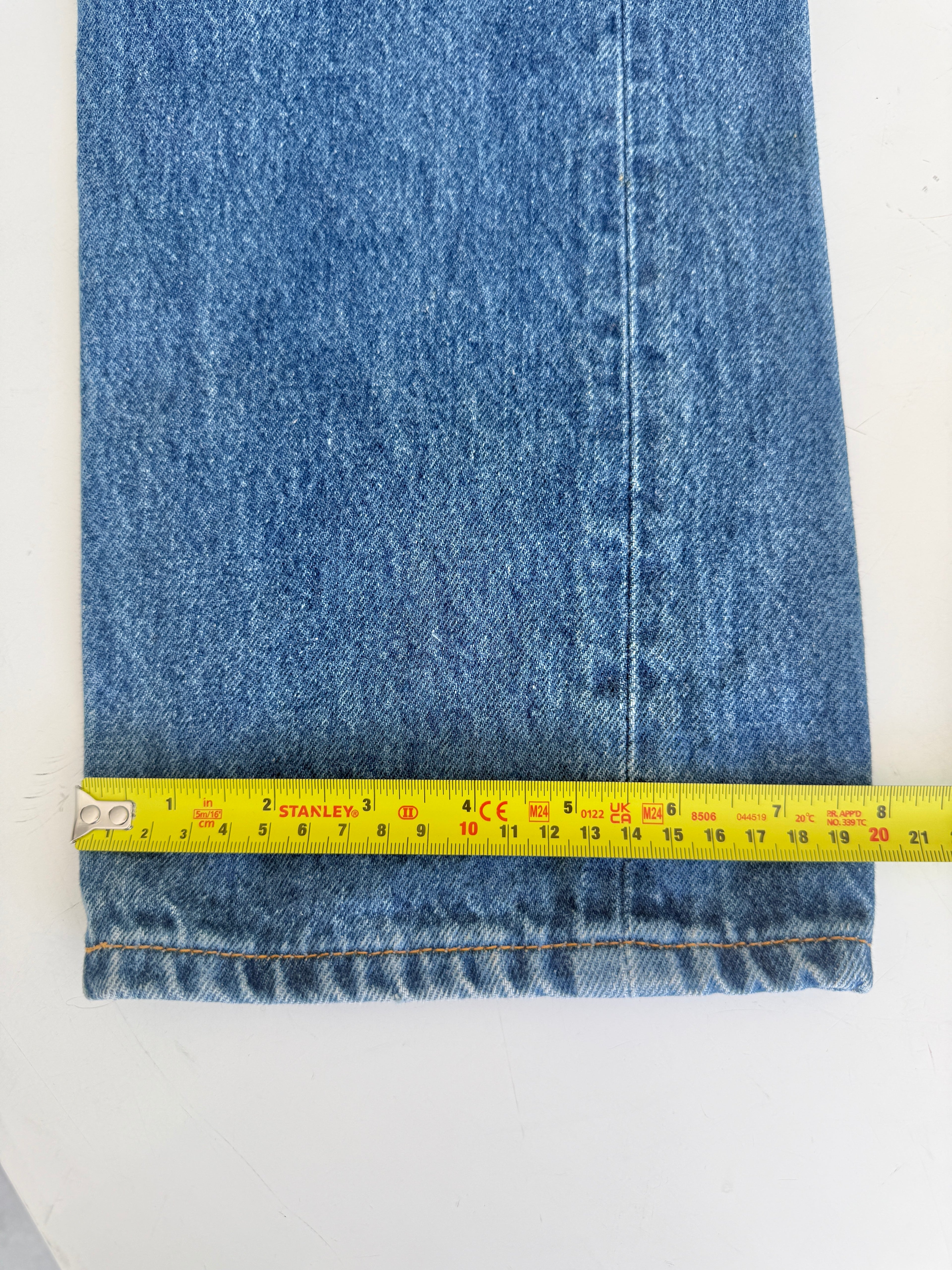 W30 L31 vintage Levis 501xx 29/30” measured waist dark faded blue 501s 90s