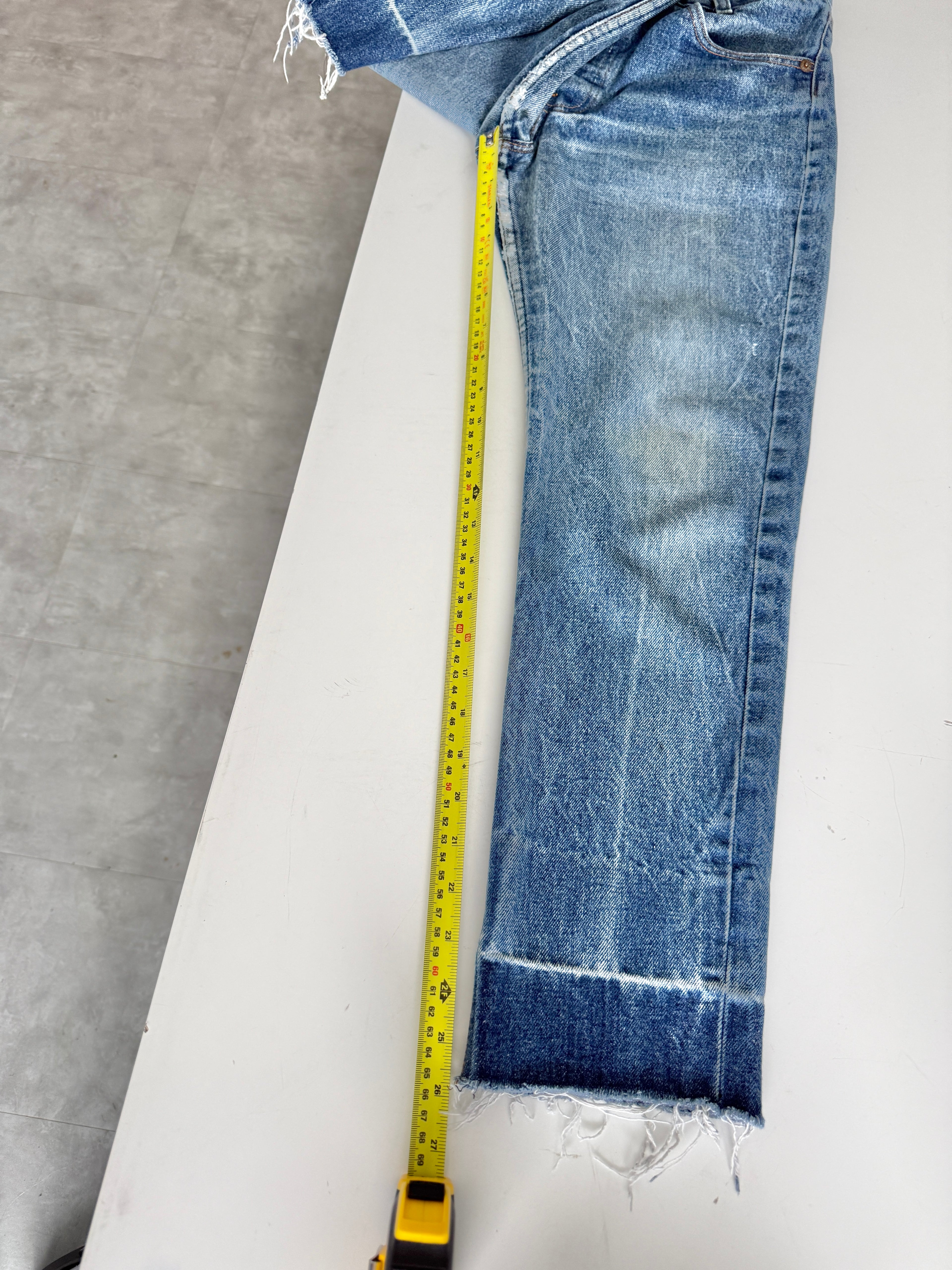 W28 L26 vintage Levis 701 27/28” dark faded blue Levi’s 701s 80s