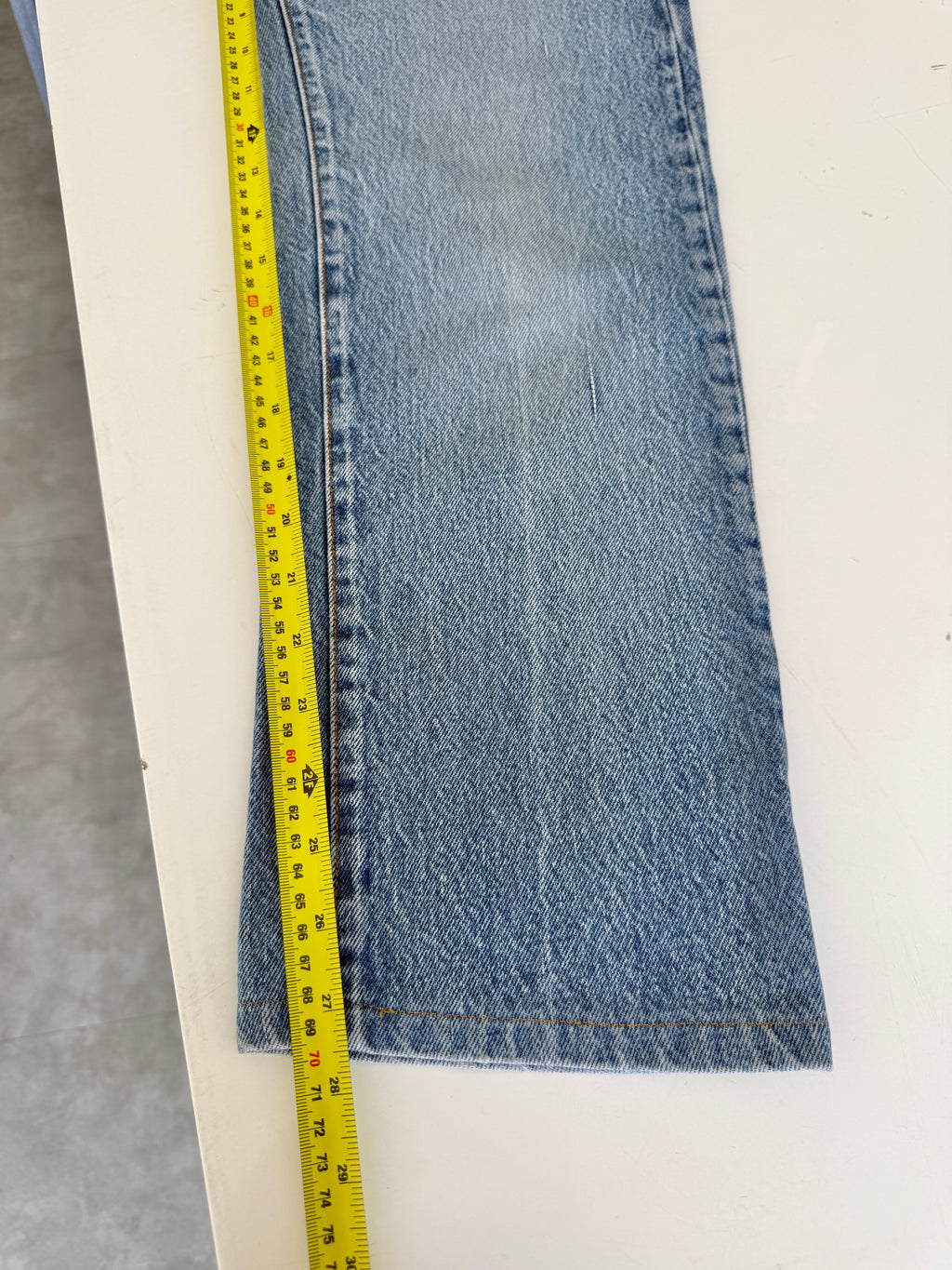 W25 L27 vintage Levis 501 24/25” measured fade light denim USA 501s 80s