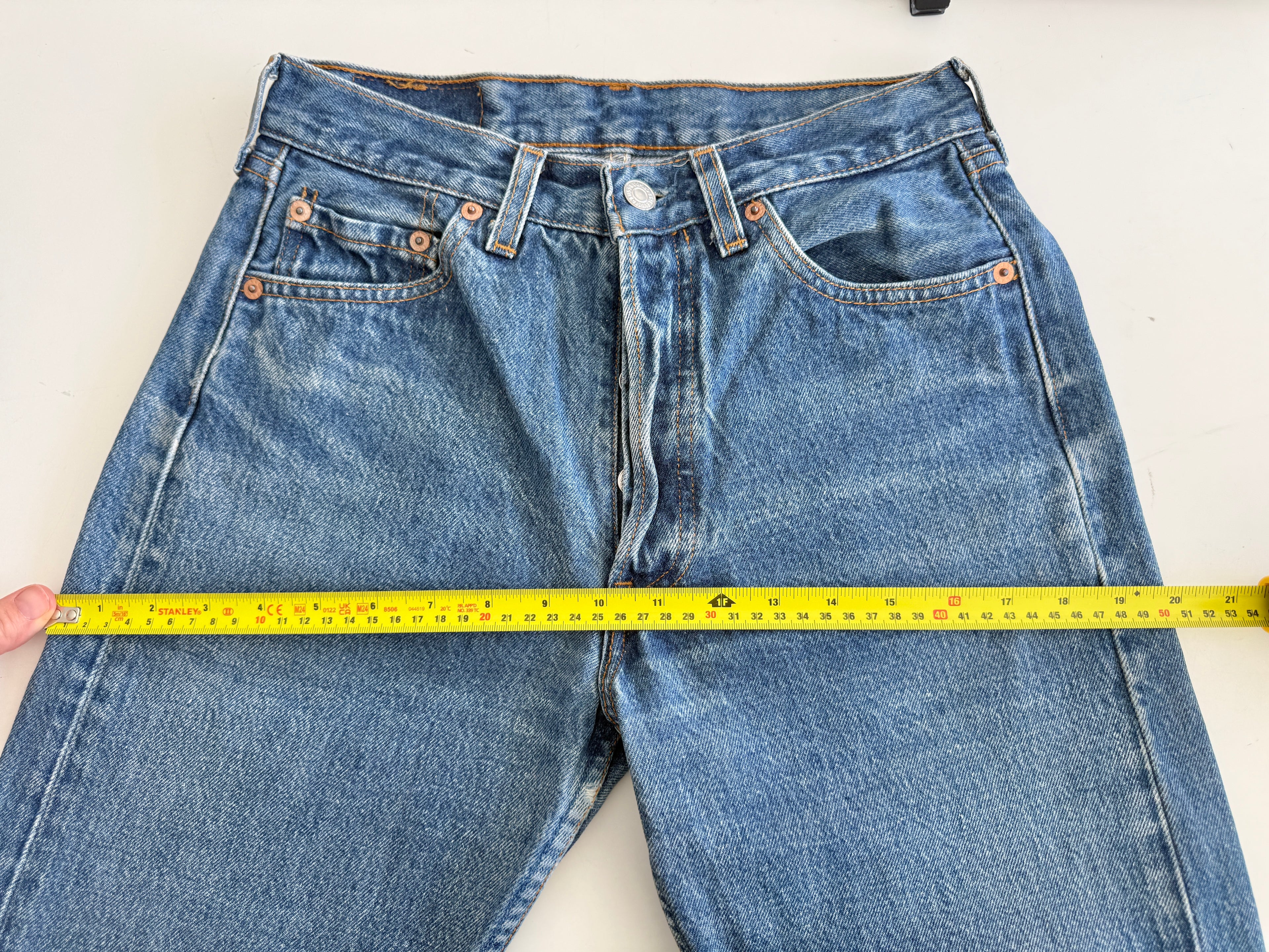 W27 L29 vintage Levis 501s 26/27” darker faded blue Levi’s 501s faded whiskers