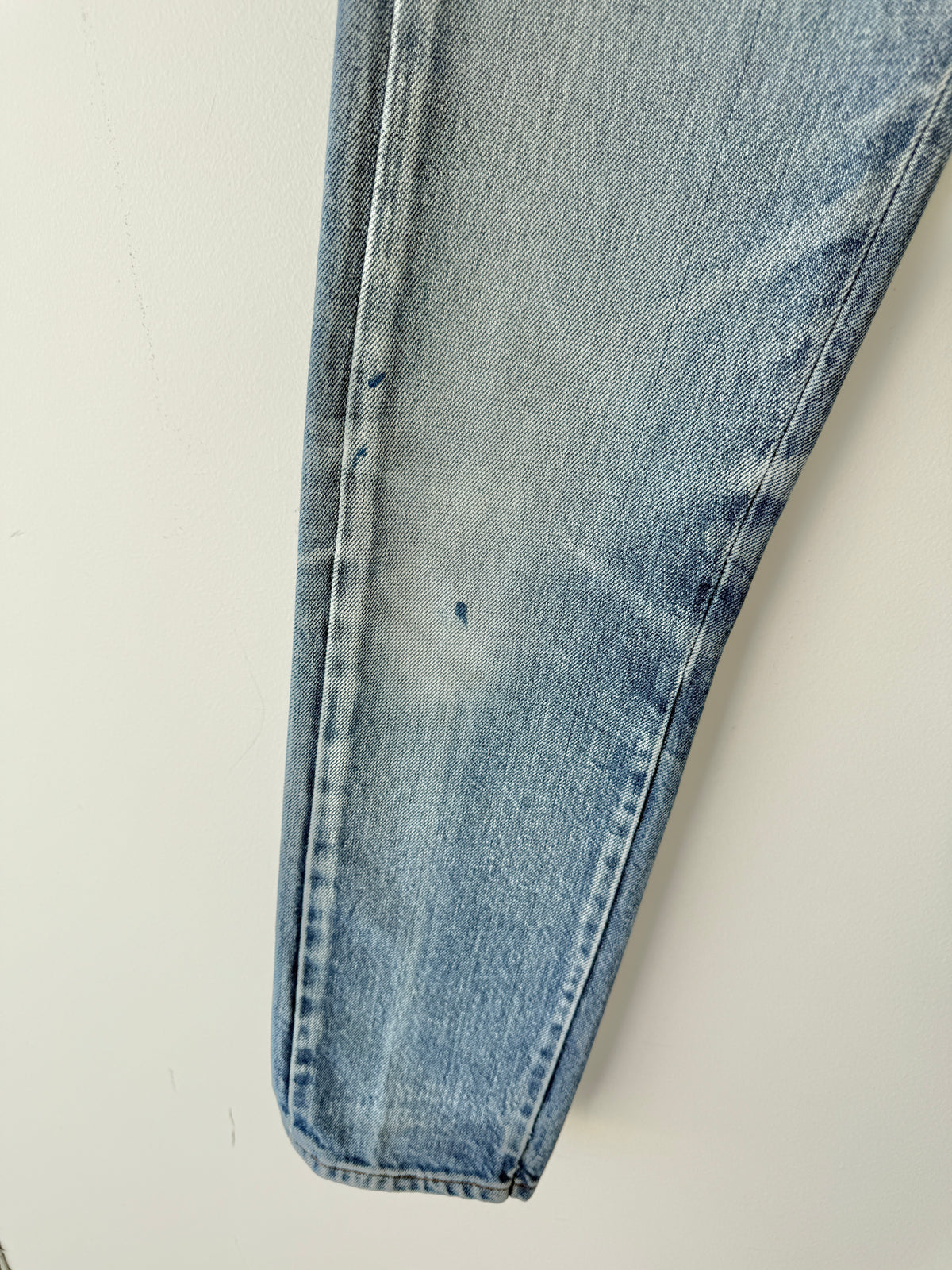 Re done - W25 L31 vintage Levis 501 24/25” measured whiskers medium blue 80s 501s