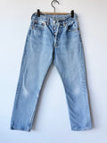 W25 L28 vintage Levis 501 medium blue faded 25” measured waist 90s levis 501s