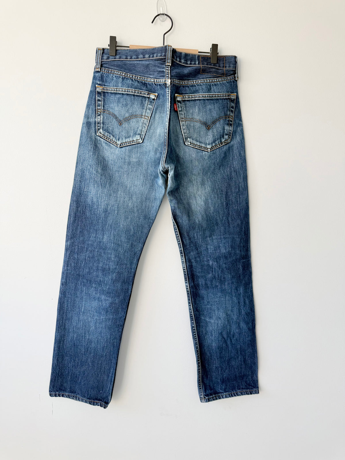 W31 L31 vintage Levis 501 dark blue 30/31” measured waist Y2K levis 501s