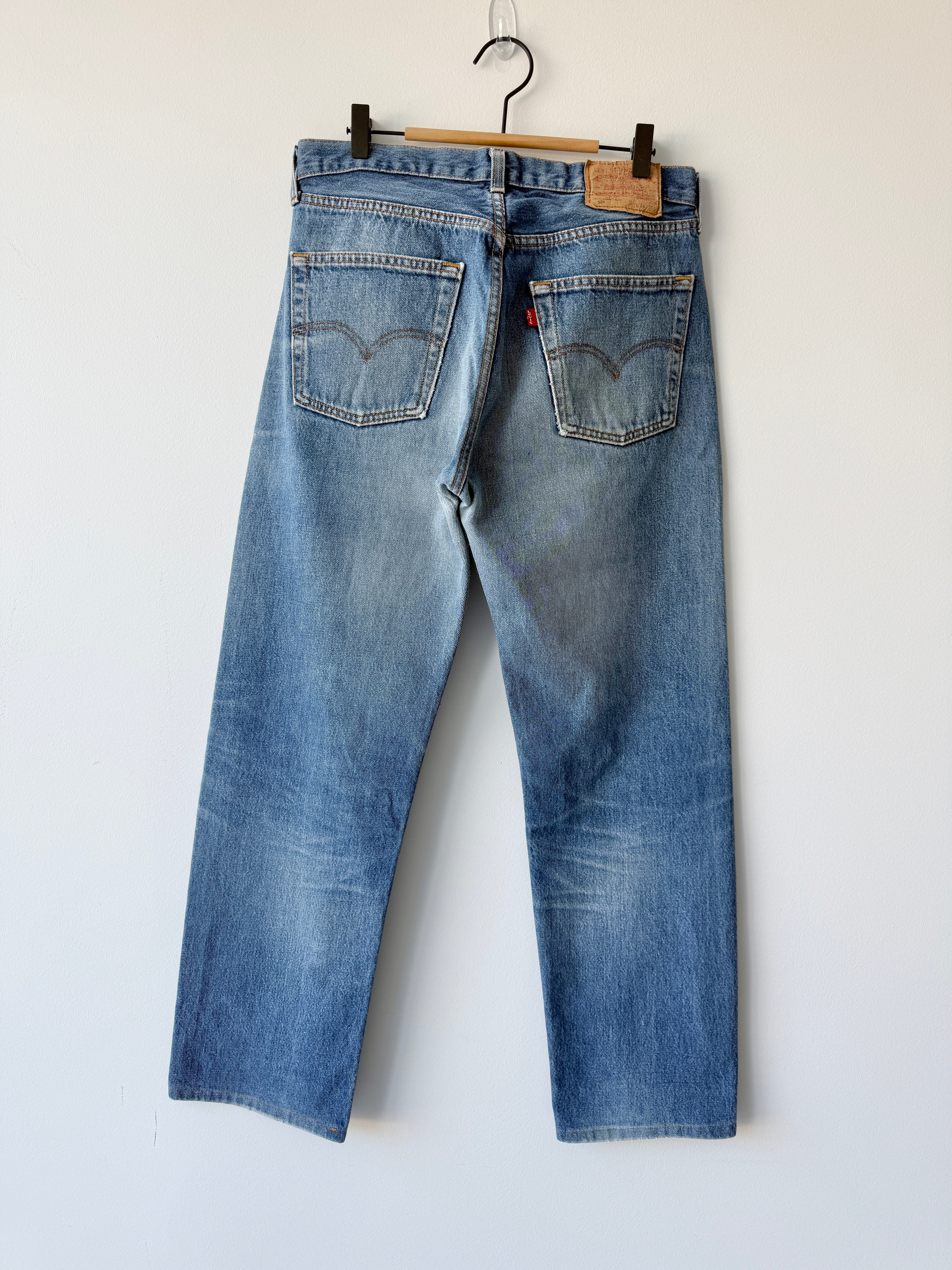 W31 L30 vintage Levis 501 30/31” measured waist dark faded 501s late 80s 90s denim