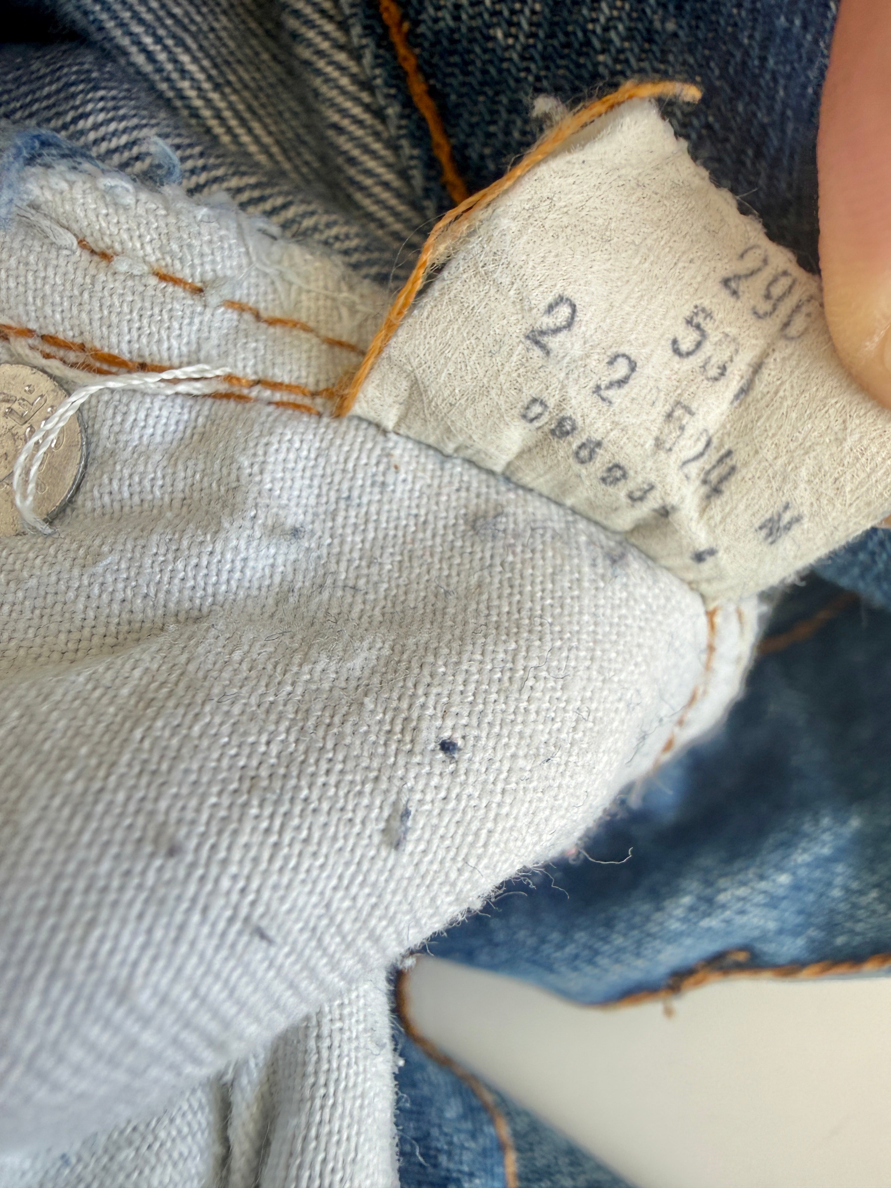 W30 L27 vintage Levis 501 29/30” measured waist dark faded blue 501s USA 80s