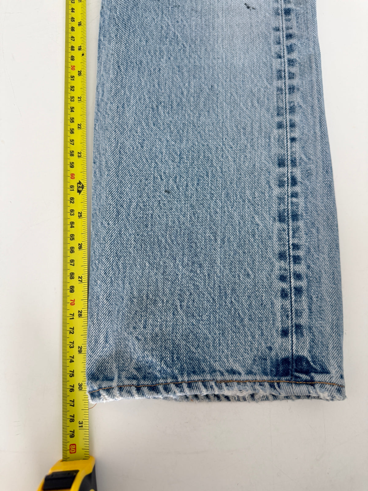 Selvedge W28 L30 vintage Levis 501s 26/28” measured whisker light blue fade 70s selvedge 501s USA