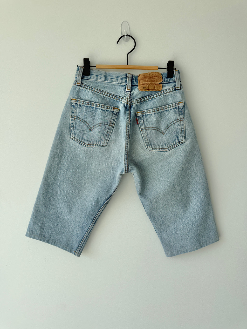 Soft shorts W25 L13 vintage Levis 501 24/25” measured waist light faded blue 501s amazing fade 90s denim